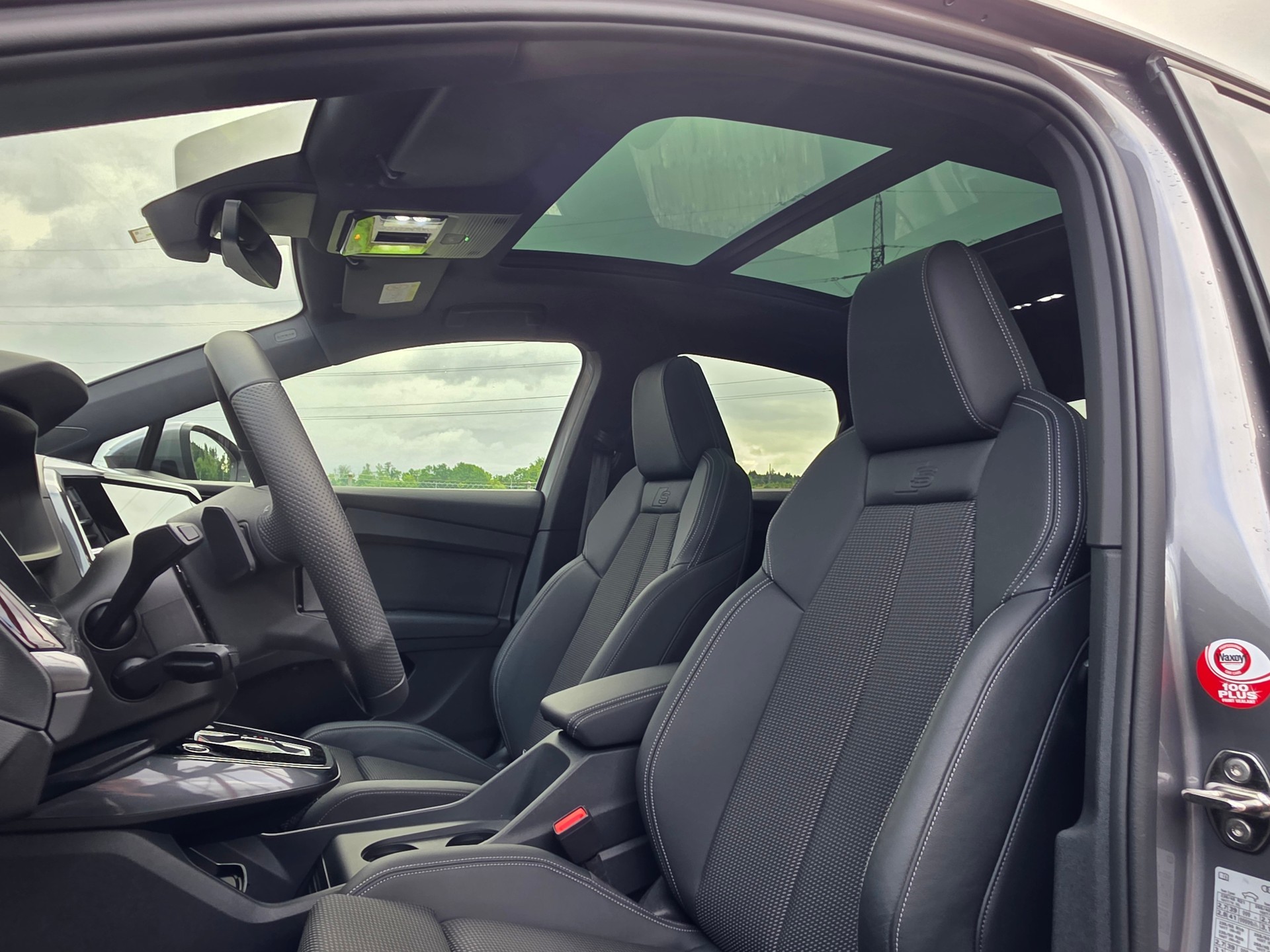 AUDI Q4 Sportback e-tron 45 Attraction quattro-image-13