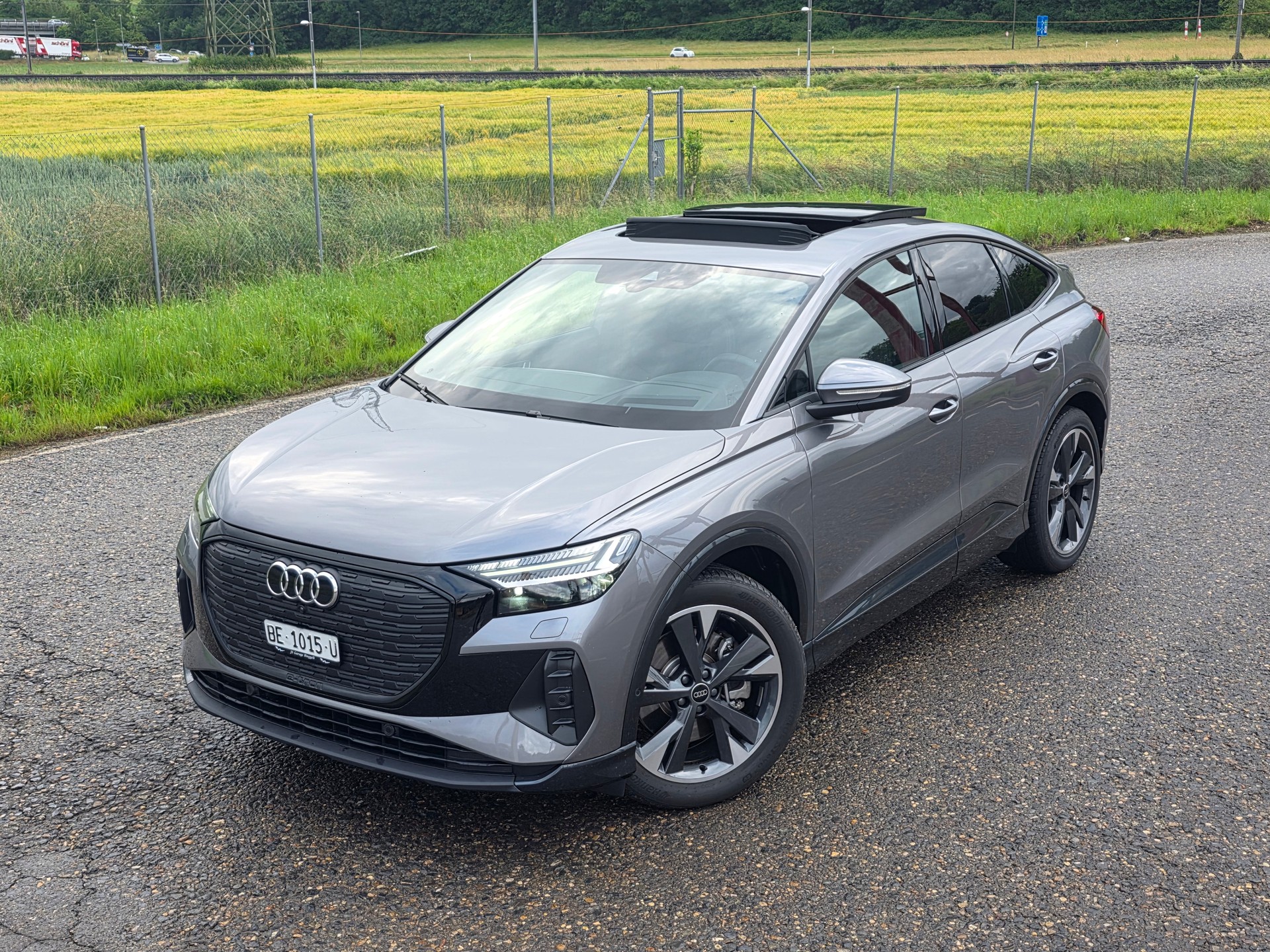 AUDI Q4 Sportback e-tron 45 Attraction quattro-image-7