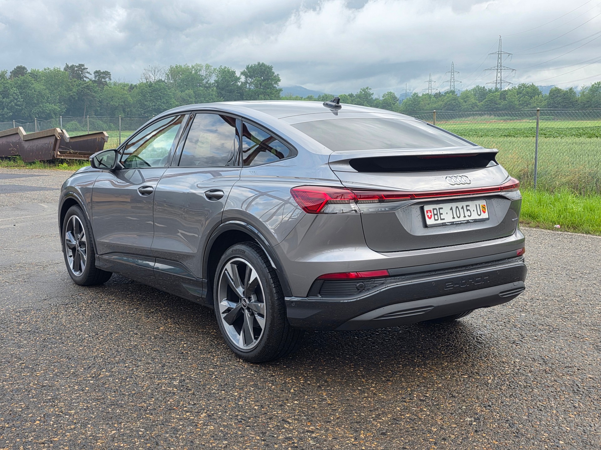 AUDI Q4 Sportback e-tron 45 Attraction quattro-image-1