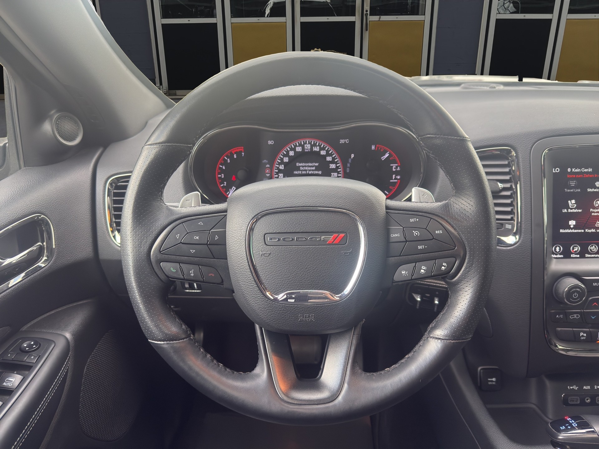 DODGE Durango 5.7 V8 HEMI MDS VVT R/T AWD-image-12