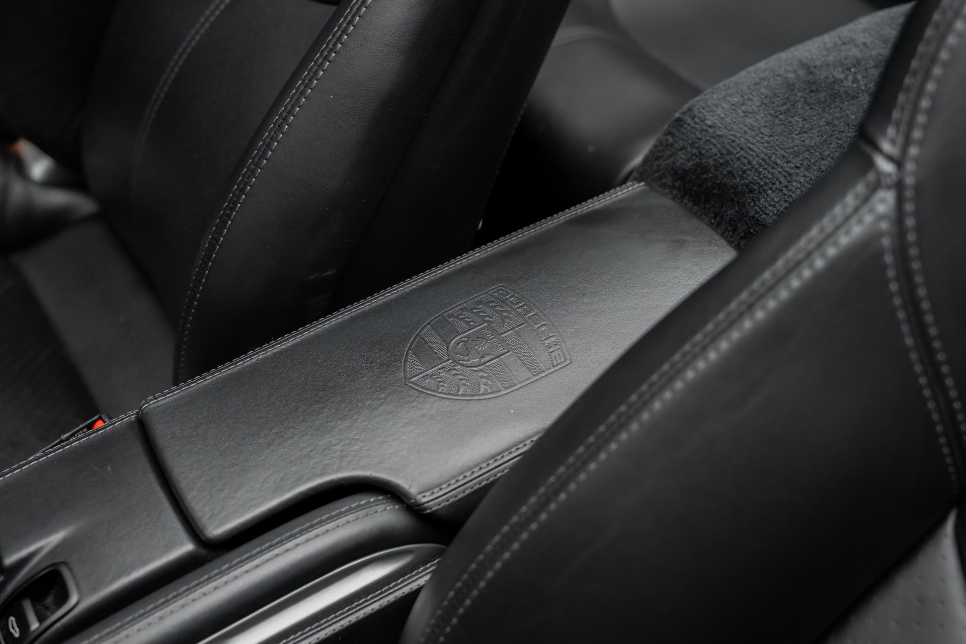 PORSCHE 911 Cabrio Carrera 4S PDK-image-13