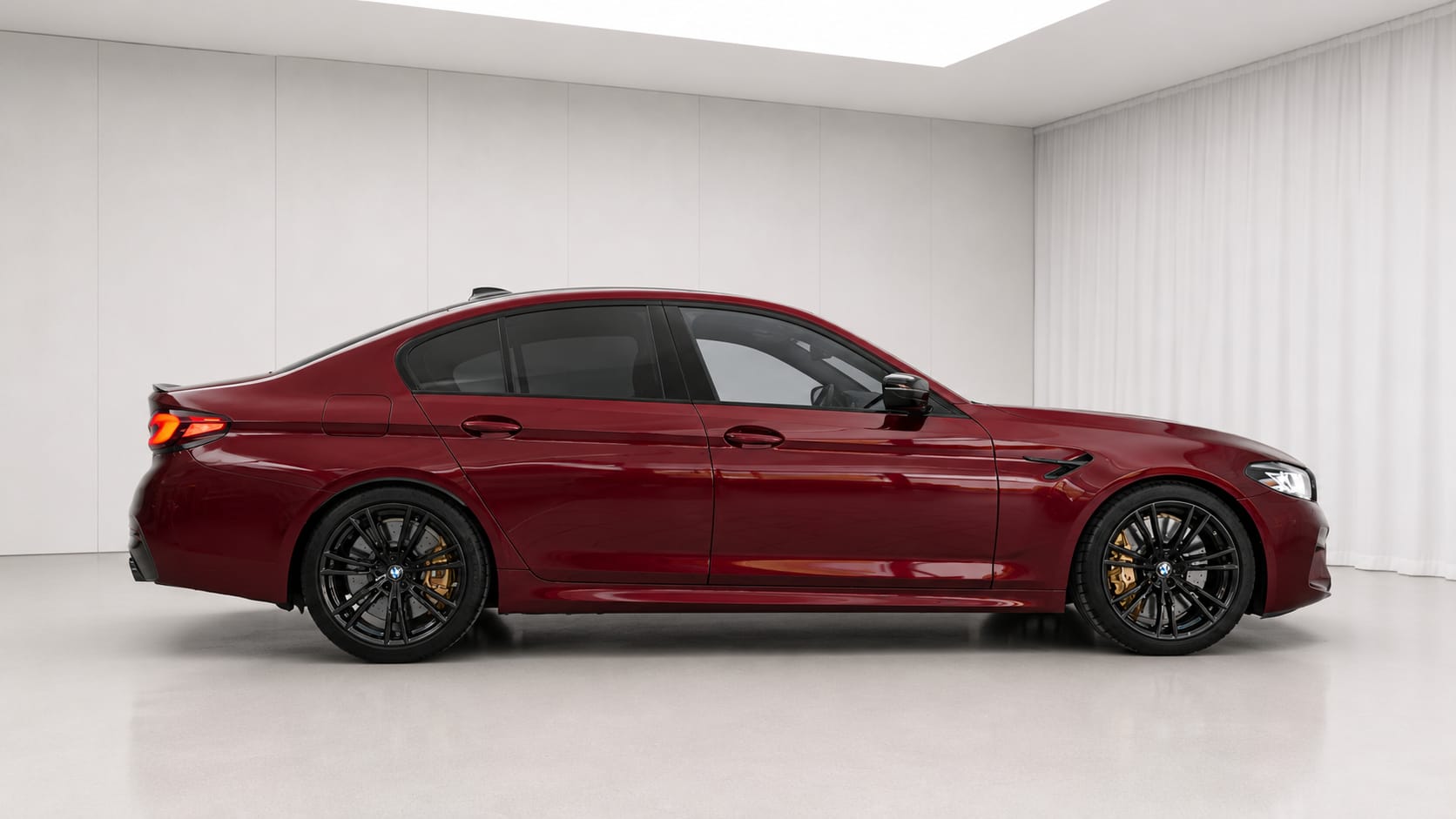 BMW M5 xDrive Competition Drivelogic-showroom-element-3