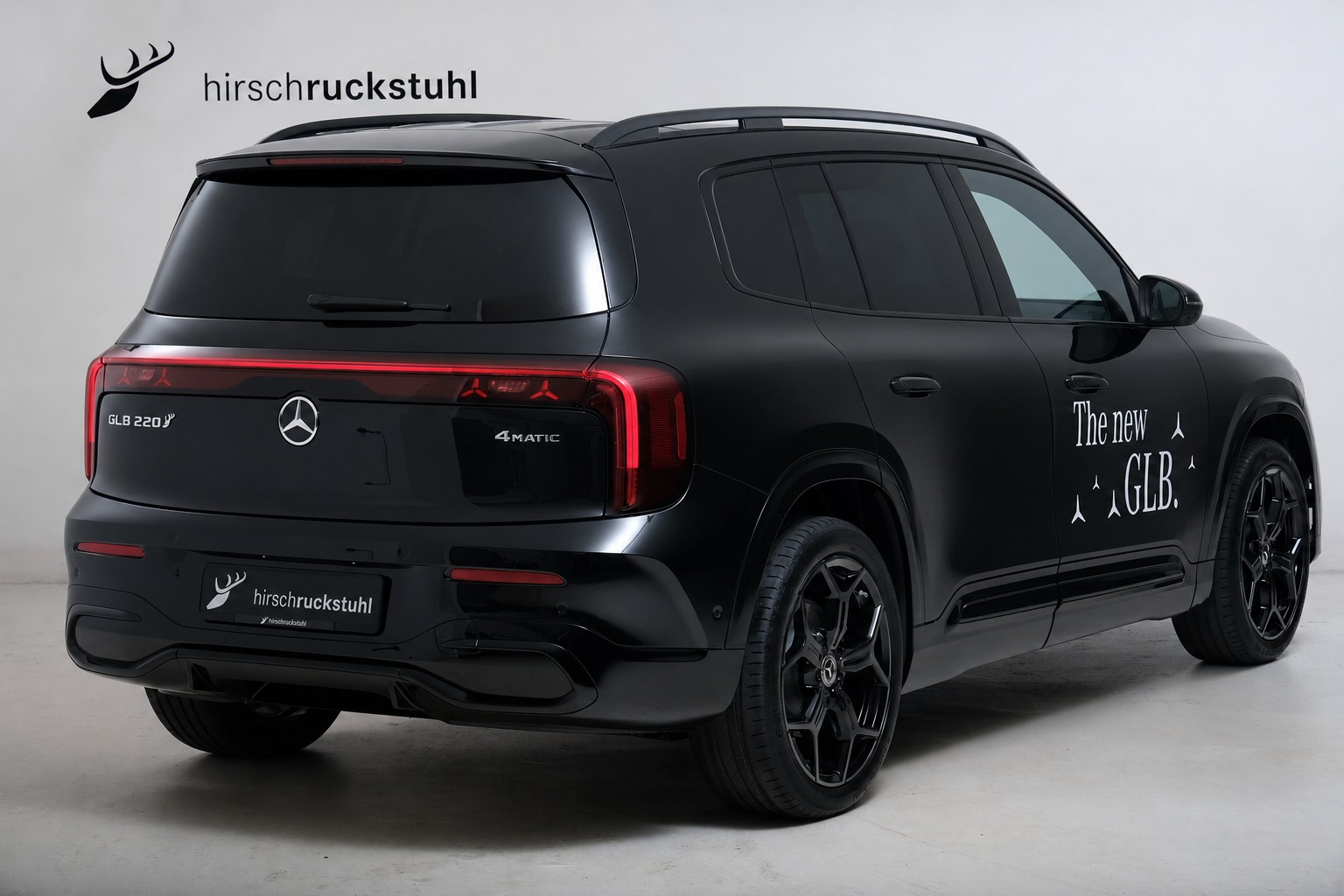 MERCEDES-BENZ GLB 220 4Matic 8G-Tronic-showroom-element-3