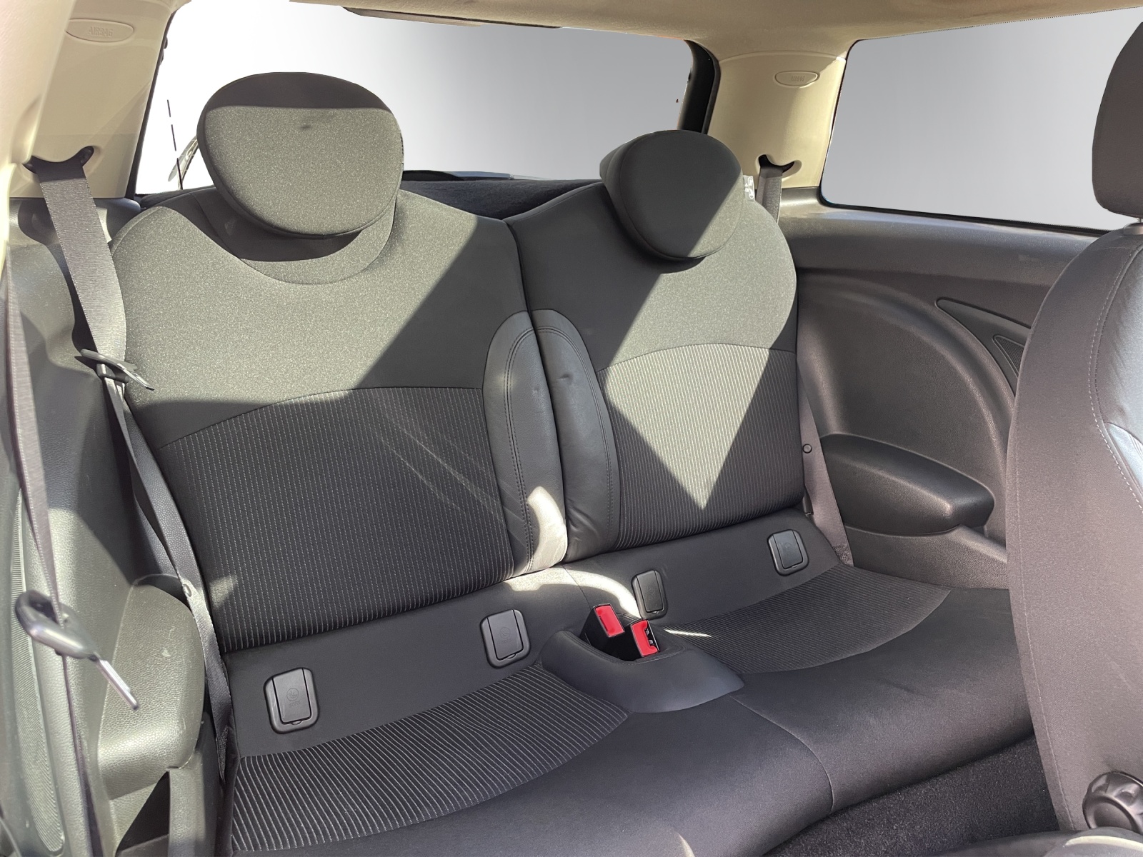 MINI Cooper S-image-11