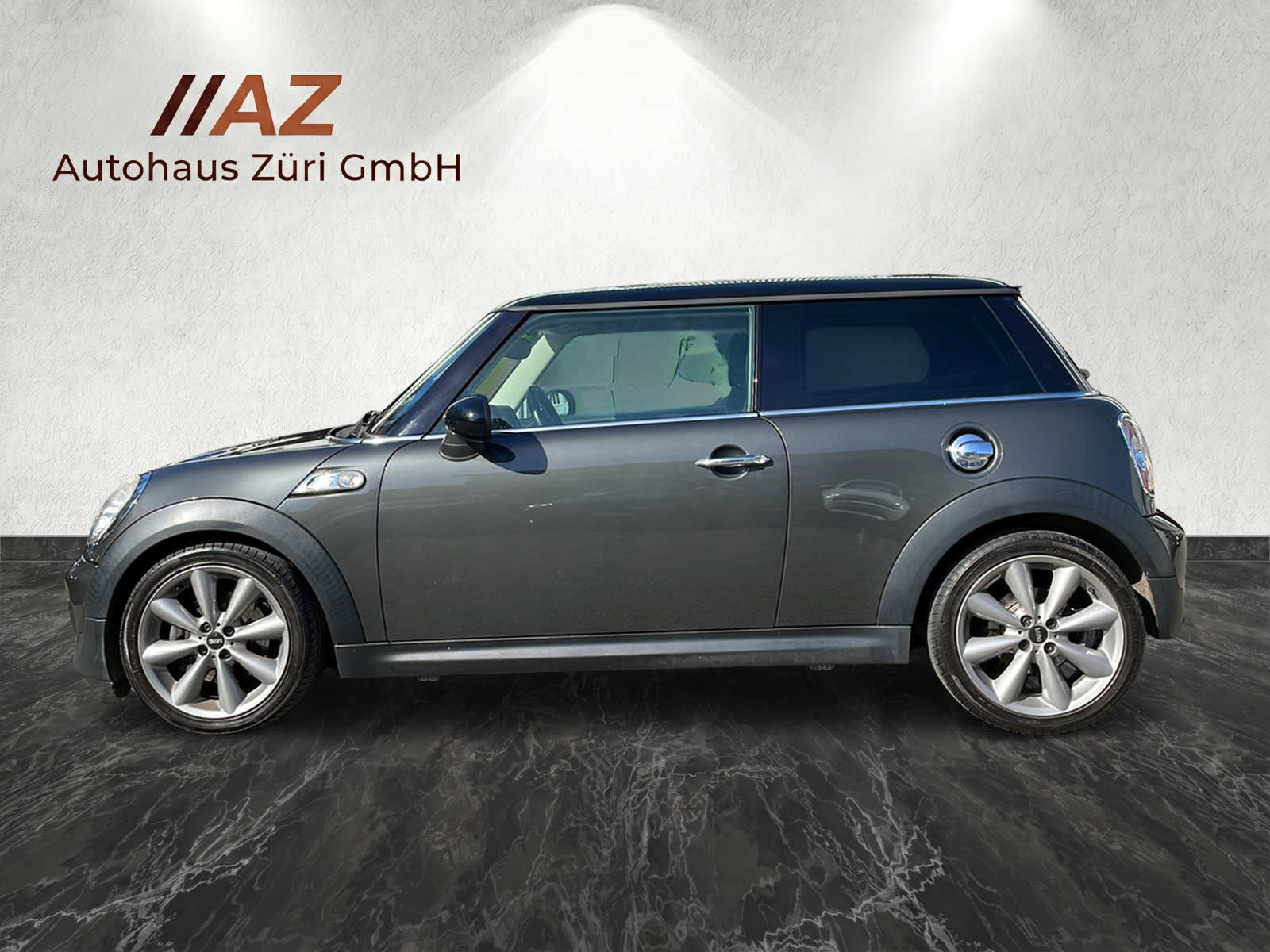 MINI Cooper S-showroom-element-1