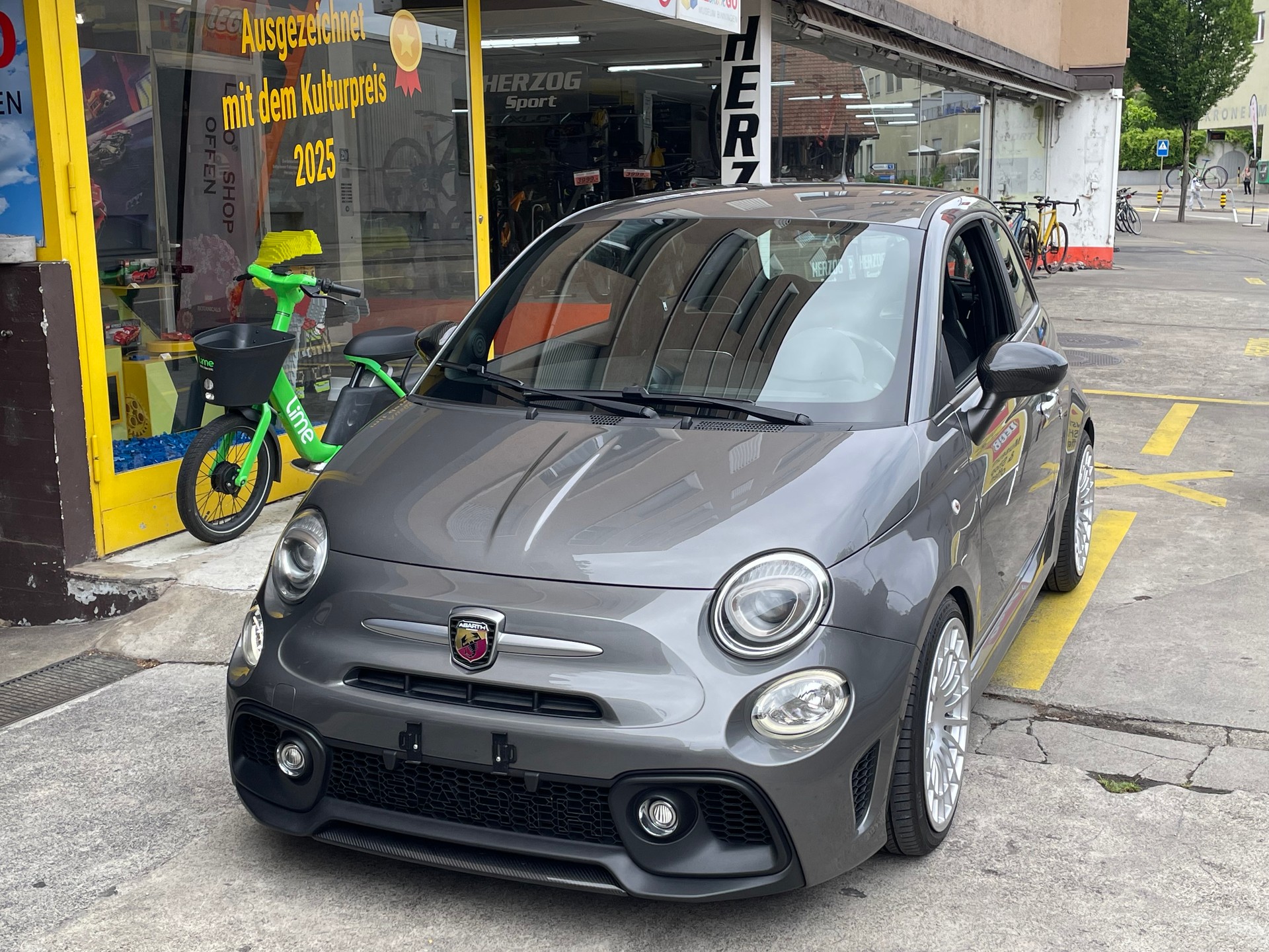 FIAT 595 1.4 16V Turbo Abarth Pista, Frisch ab MFK 04.06.2026-showroom-element-1