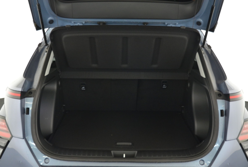 HYUNDAI Kona EV 65.4 kWh Premium *360°*-image-24