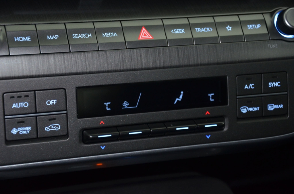 HYUNDAI Kona EV 65.4 kWh Premium *360°*-image-20