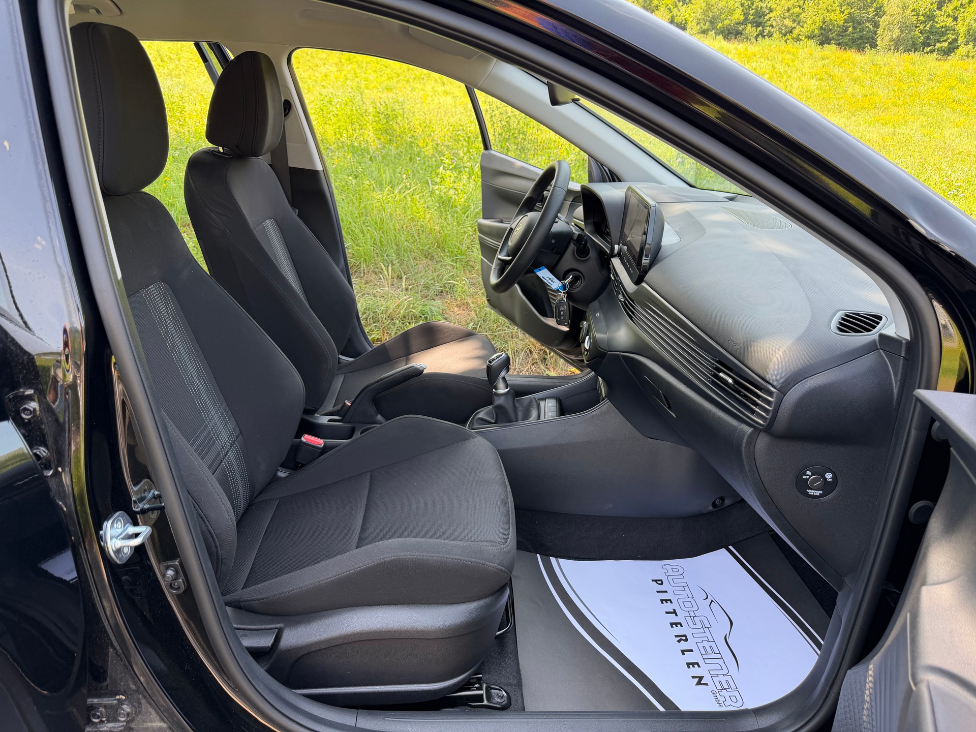 HYUNDAI 03. 11. 2025 !! BAYON 1.0 T-GDi CH WAGEN . MIT HAGELSCHADEN. MIT WERKS GARANTIE. NUR 11`900 KM. SAUBER GEPFLEGT 15`900.- !!-image-33