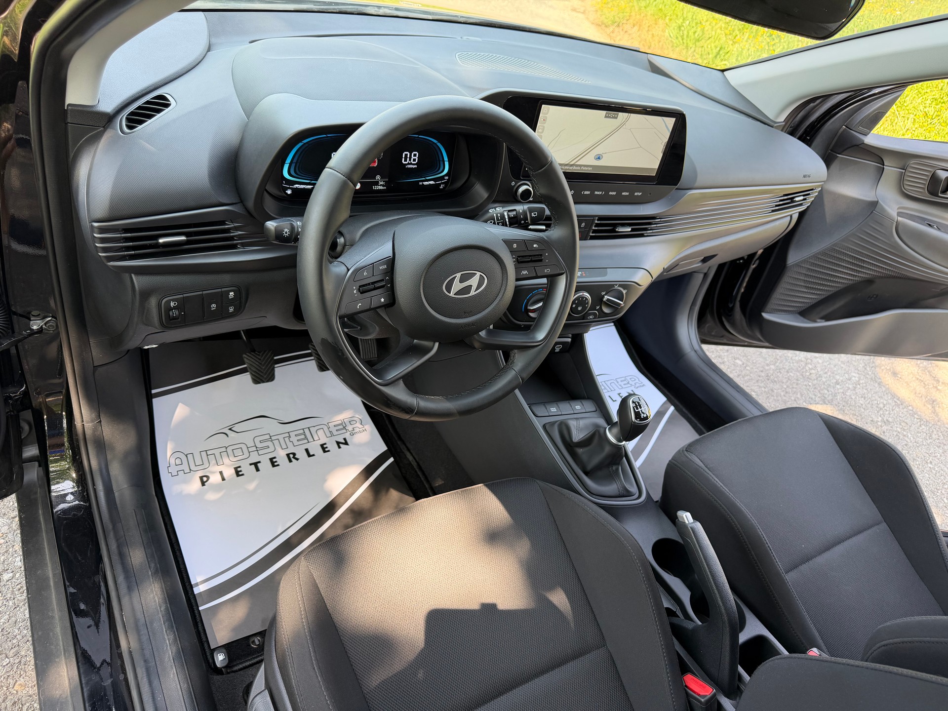 HYUNDAI 03. 11. 2025 !! BAYON 1.0 T-GDi CH WAGEN . MIT HAGELSCHADEN. MIT WERKS GARANTIE. NUR 11`900 KM. SAUBER GEPFLEGT 15`900.- !!-image-21