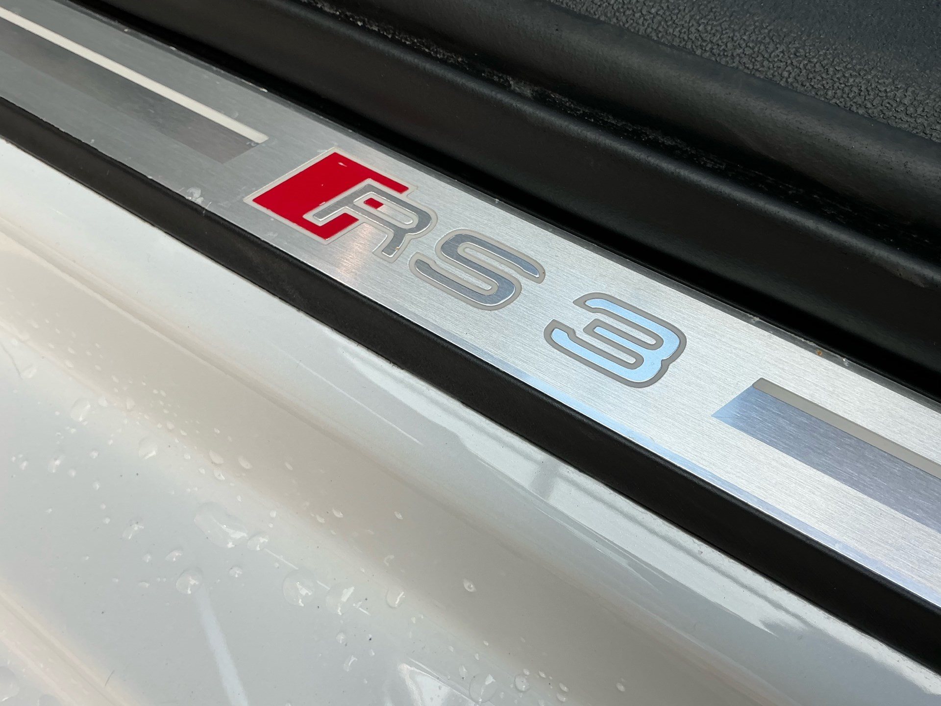 AUDI RS3 SPORTBACK 2.5 400 PS TFSI QUATTRO *** ABSOLUTE TOP AUSSTATTUNG & PANORAMAGLASDACH ***-image-23
