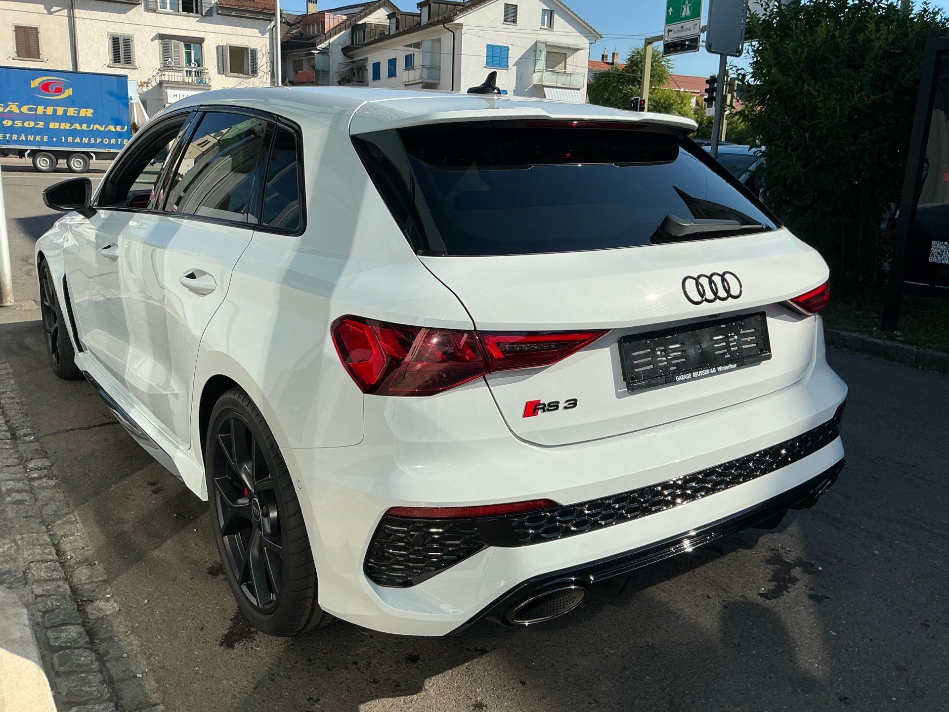 AUDI RS3 SPORTBACK 2.5 400 PS TFSI QUATTRO *** ABSOLUTE TOP AUSSTATTUNG & PANORAMAGLASDACH ***-image-5