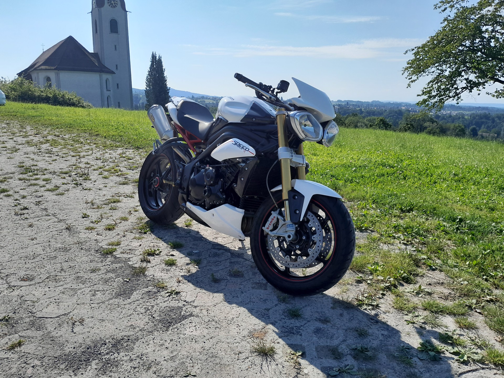 TRIUMPH Speed Triple R 1050 ABS-image-0