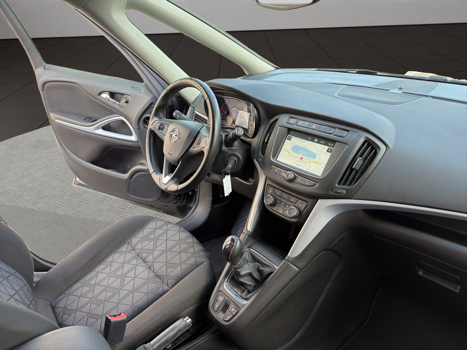 OPEL Zafira 1.6 CDTi Enjoy-image-21
