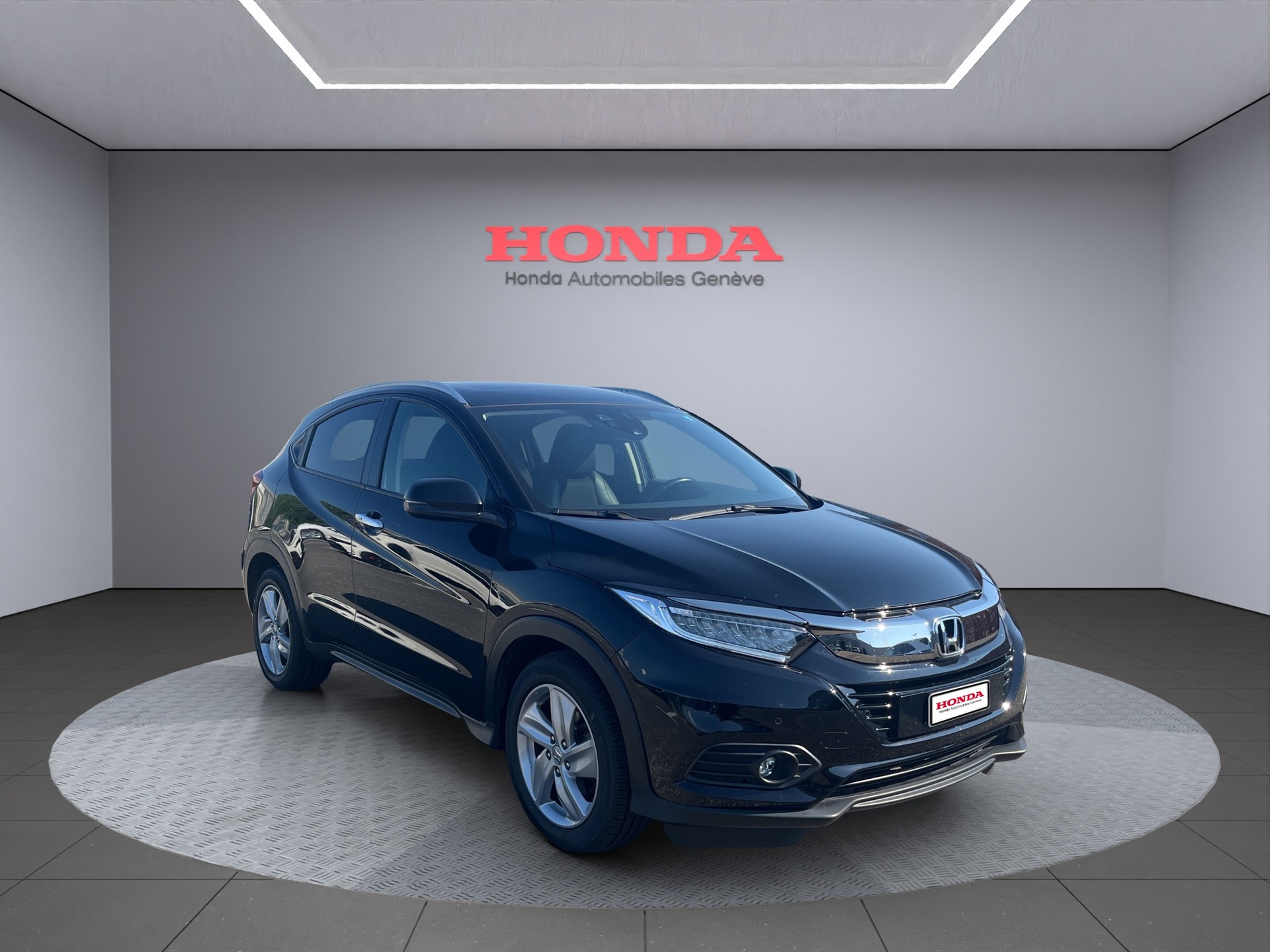 HONDA HR-V 1.5i-VTEC Executive-showroom-element-1