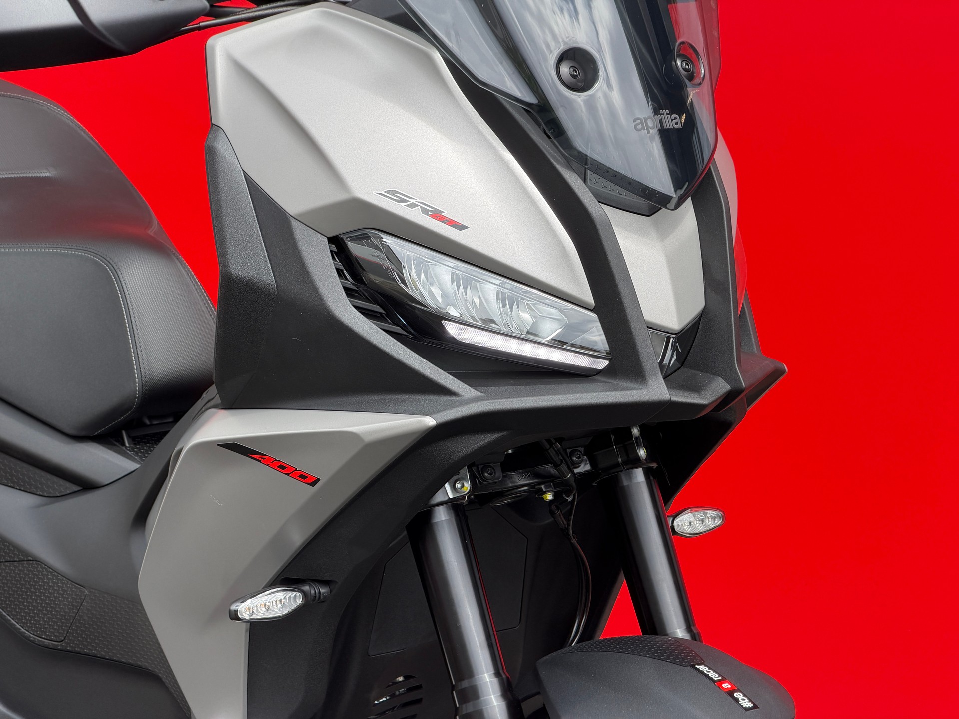 APRILIA SR 400 GT-image-12