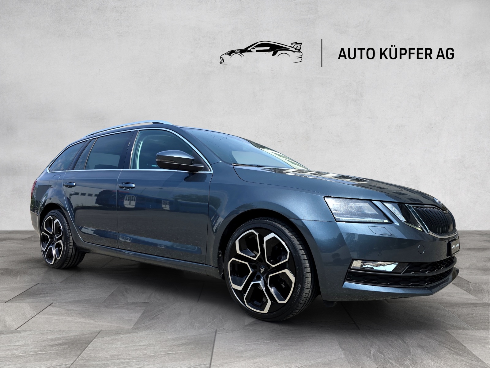 SKODA Octavia Combi 2.0 TDI 4x4 DSG-showroom-element-1