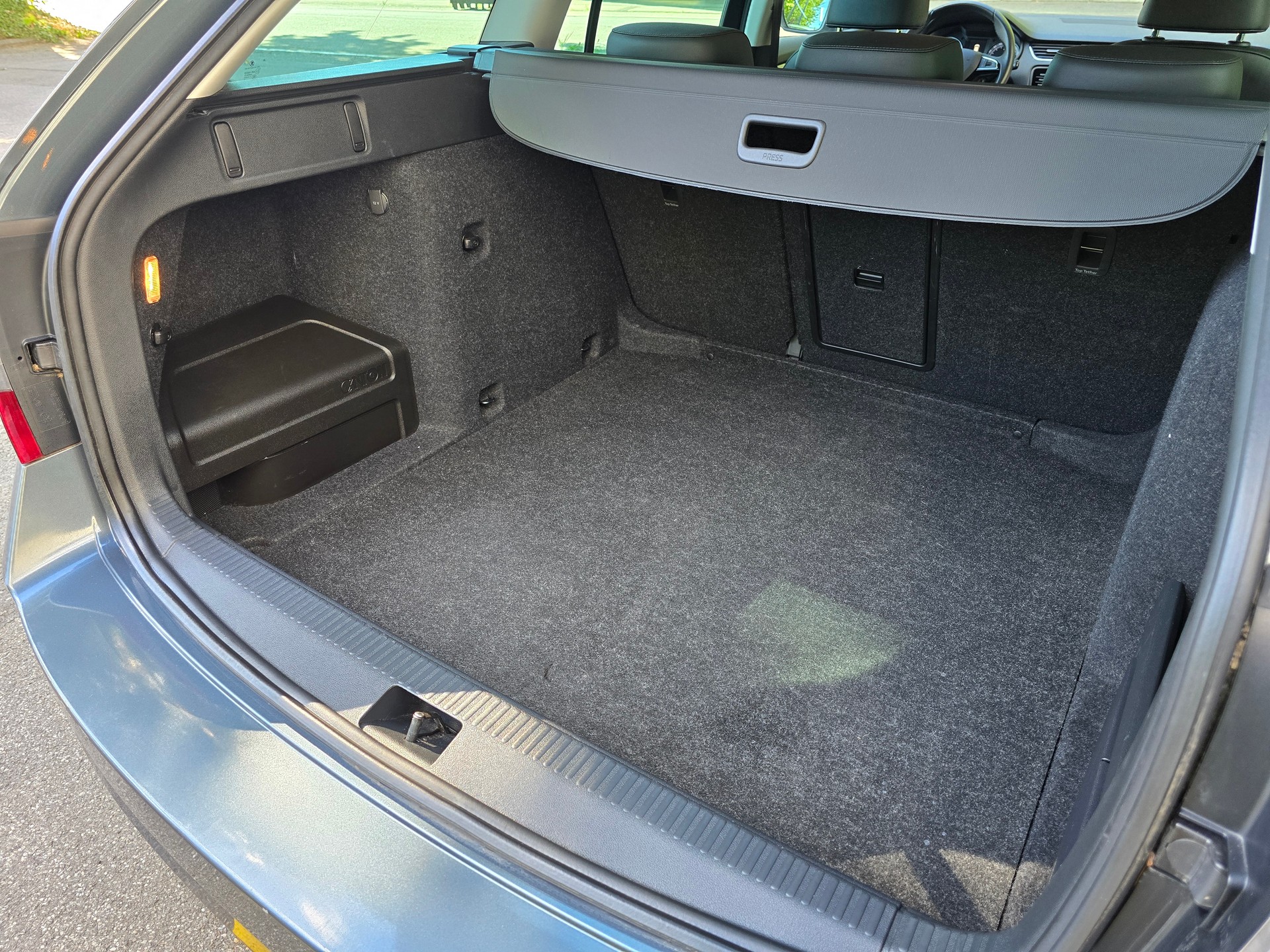 SKODA Octavia Combi 2.0 TDI 4x4 DSG-image-29