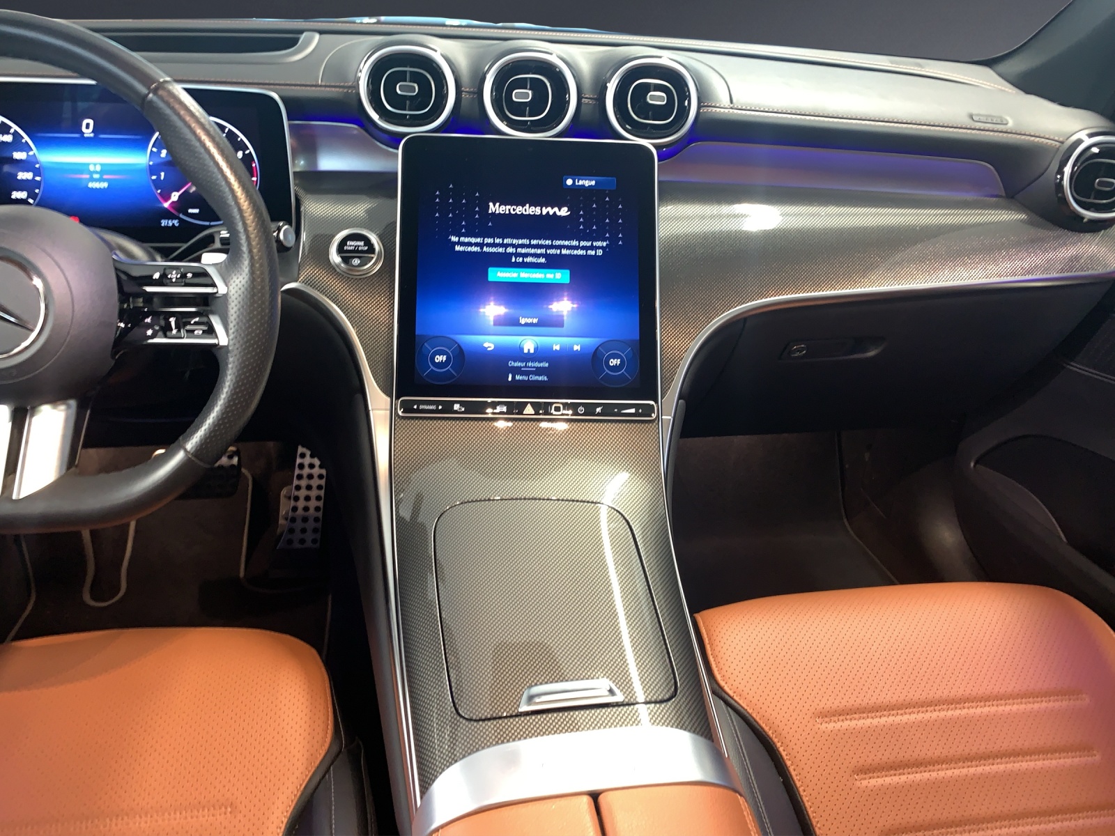 MERCEDES-BENZ GLC 300 4M AMG Line-image-7