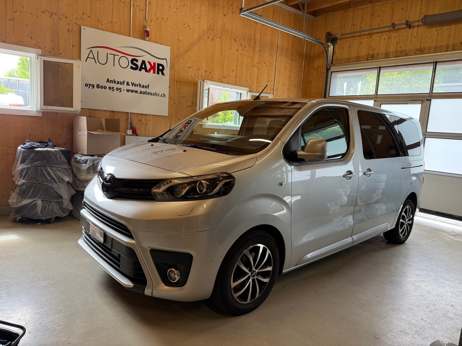 TOYOTA Proace Verso 2.0 D-4D Trend Medium Automatic