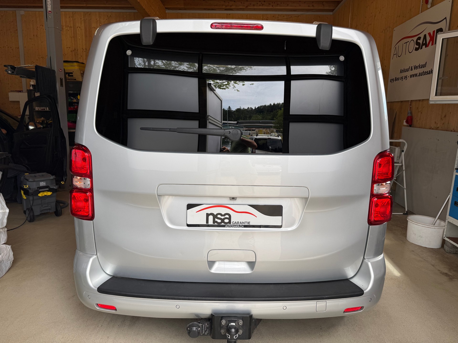 TOYOTA Proace Verso 2.0 D-4D Trend Medium Automatic-image-4