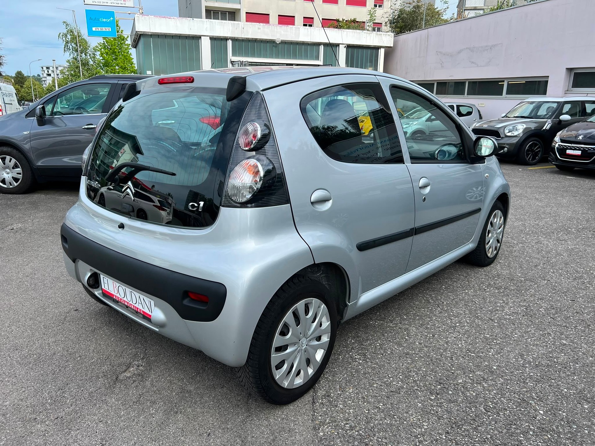 CITROEN C1 1.0i Exclusive-image-5