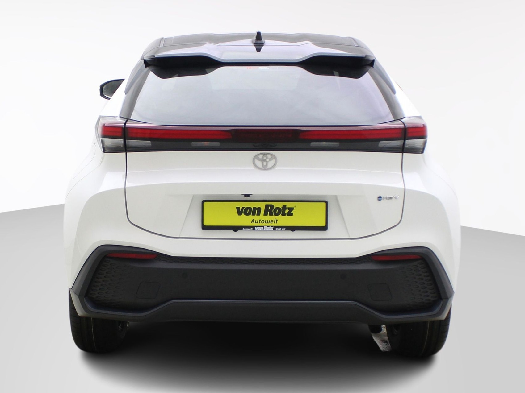 TOYOTA C-HR 2.0 HEV Trend ** 4X4 **-showroom-element-2