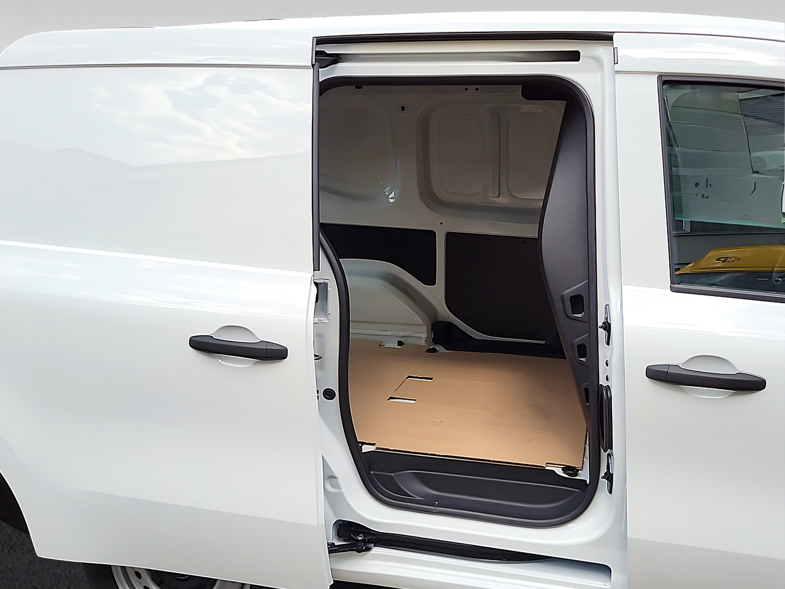 RENAULT Kangoo Van 1.3 TCe 130 Extra 3- Plätzer-image-7