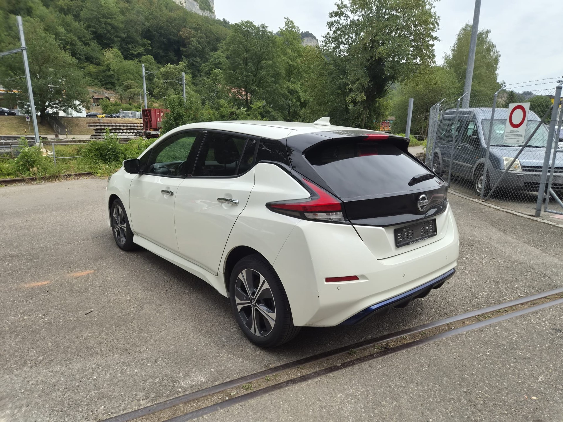 NISSAN Leaf e+ Tekna (incl. battery)-showroom-element-3