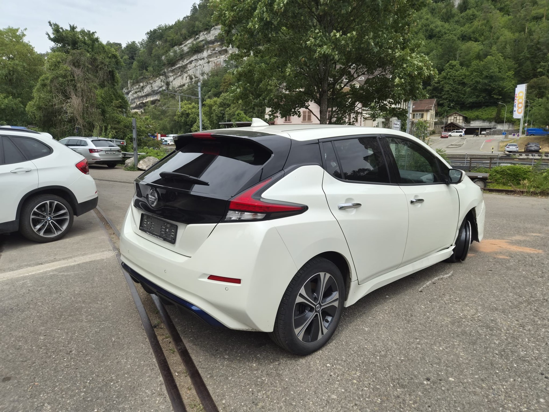 NISSAN Leaf e+ Tekna (incl. battery)-showroom-element-1