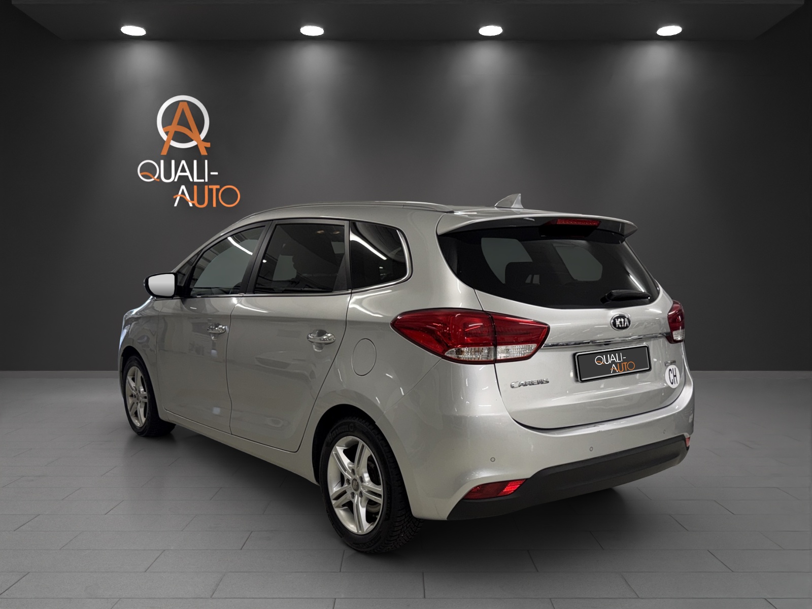 KIA Carens 1.7 CRDi Trend DCT-showroom-element-3