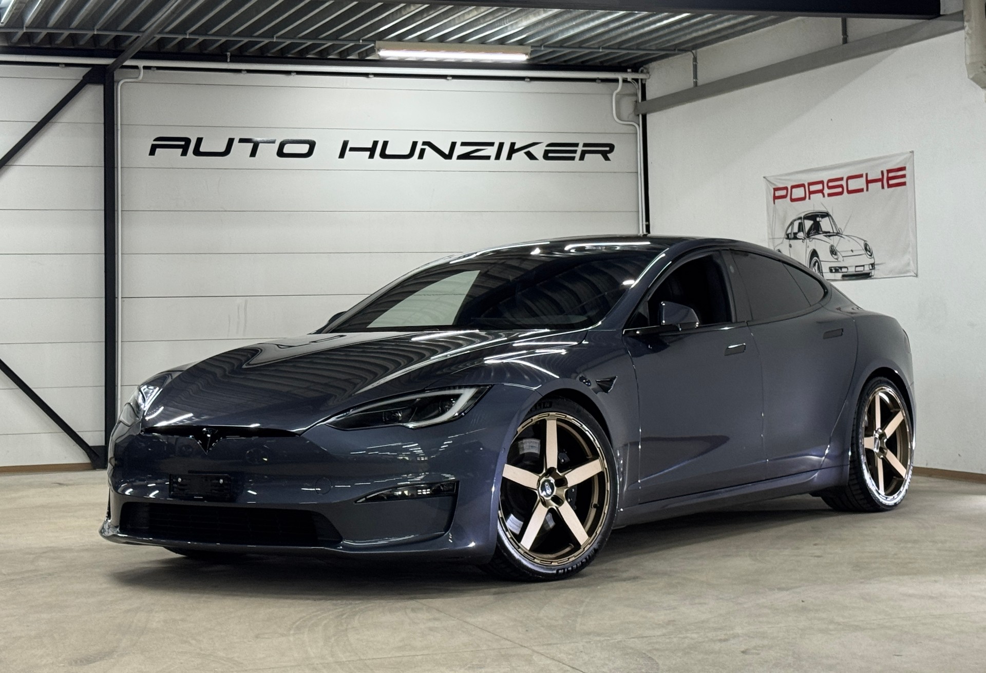 TESLA Model S 100 kWh Palladium Long Range// Autopilot inkl. FSD