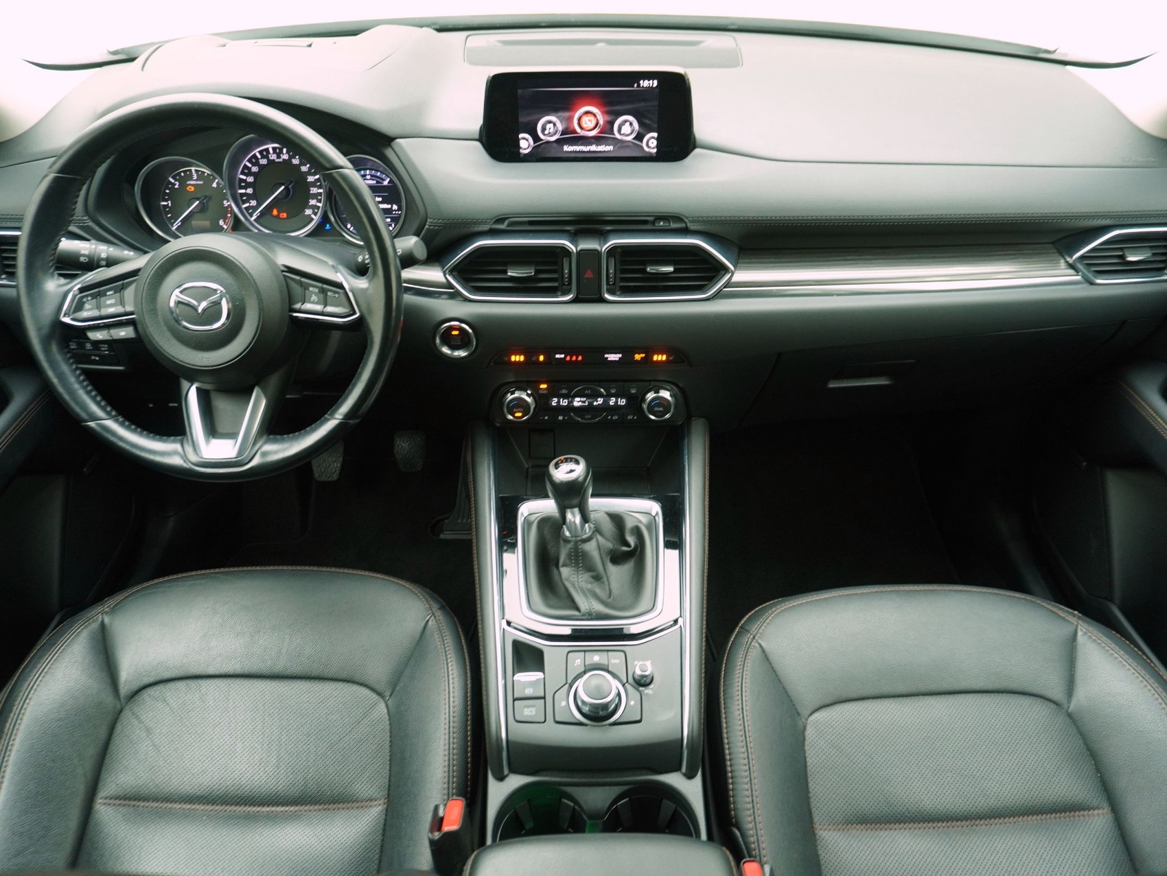 MAZDA CX-5 2.2 D AWD Revolution-image-13