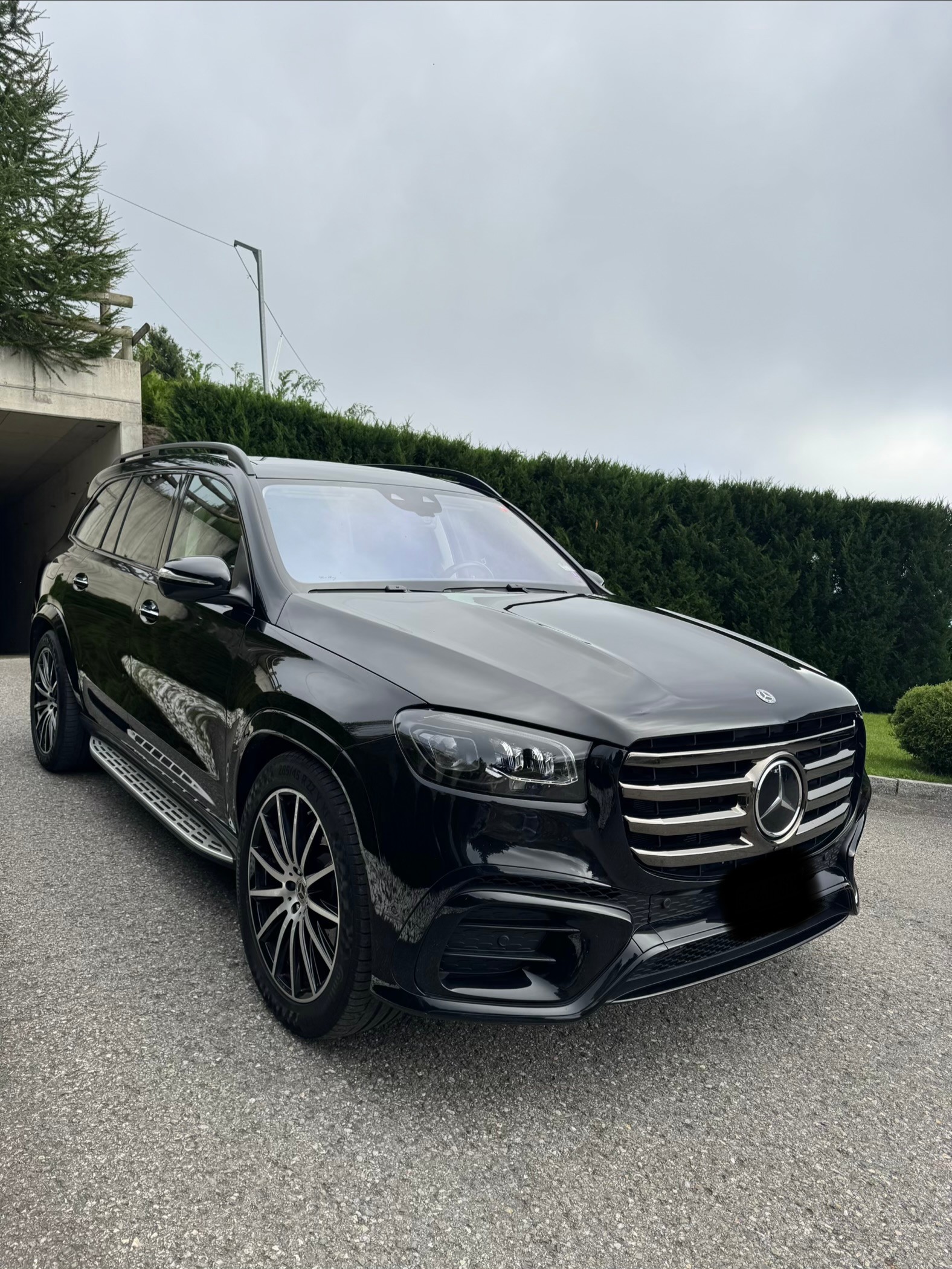 MERCEDES-BENZ GLS 580 AMG Line 4matic