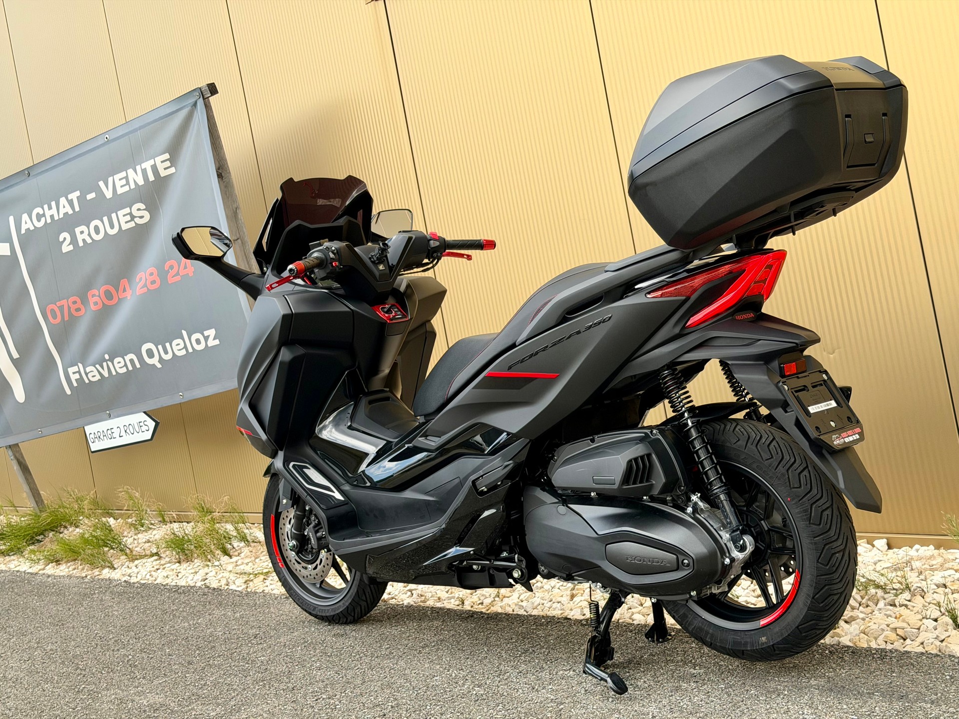 HONDA NSS 350 Smart Top Box-image-11