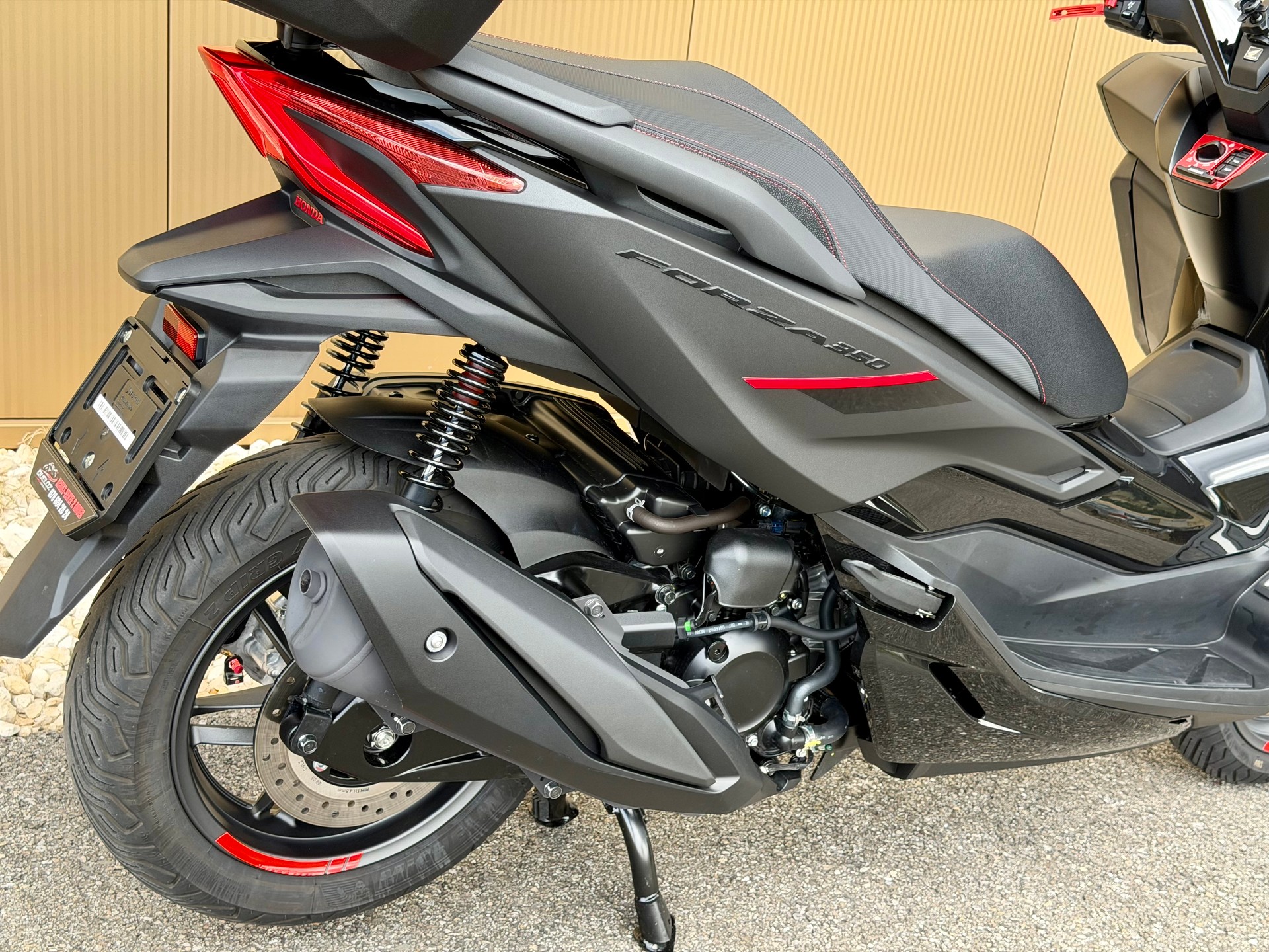 HONDA NSS 350 Smart Top Box-image-6