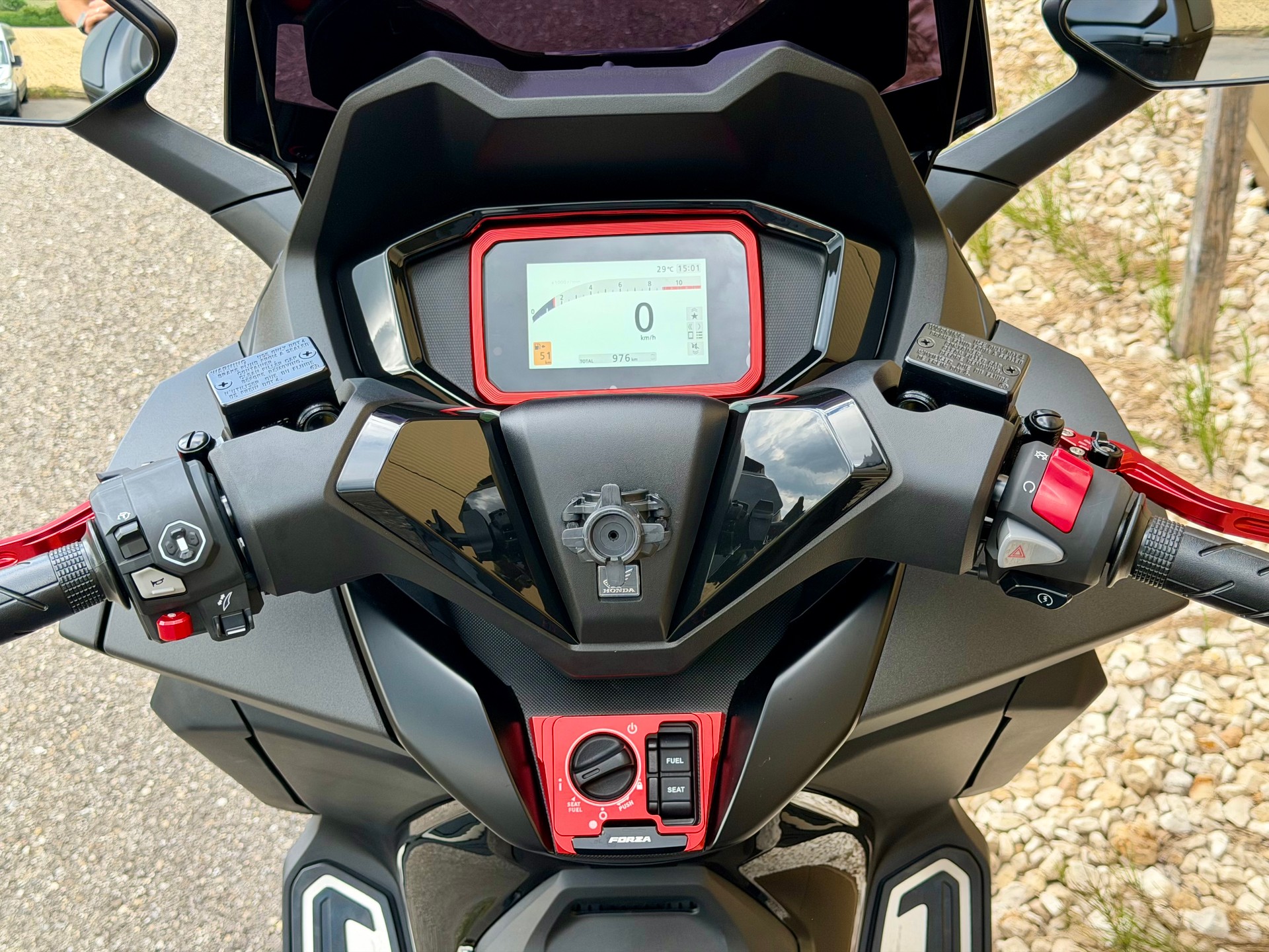 HONDA NSS 350 Smart Top Box-image-15