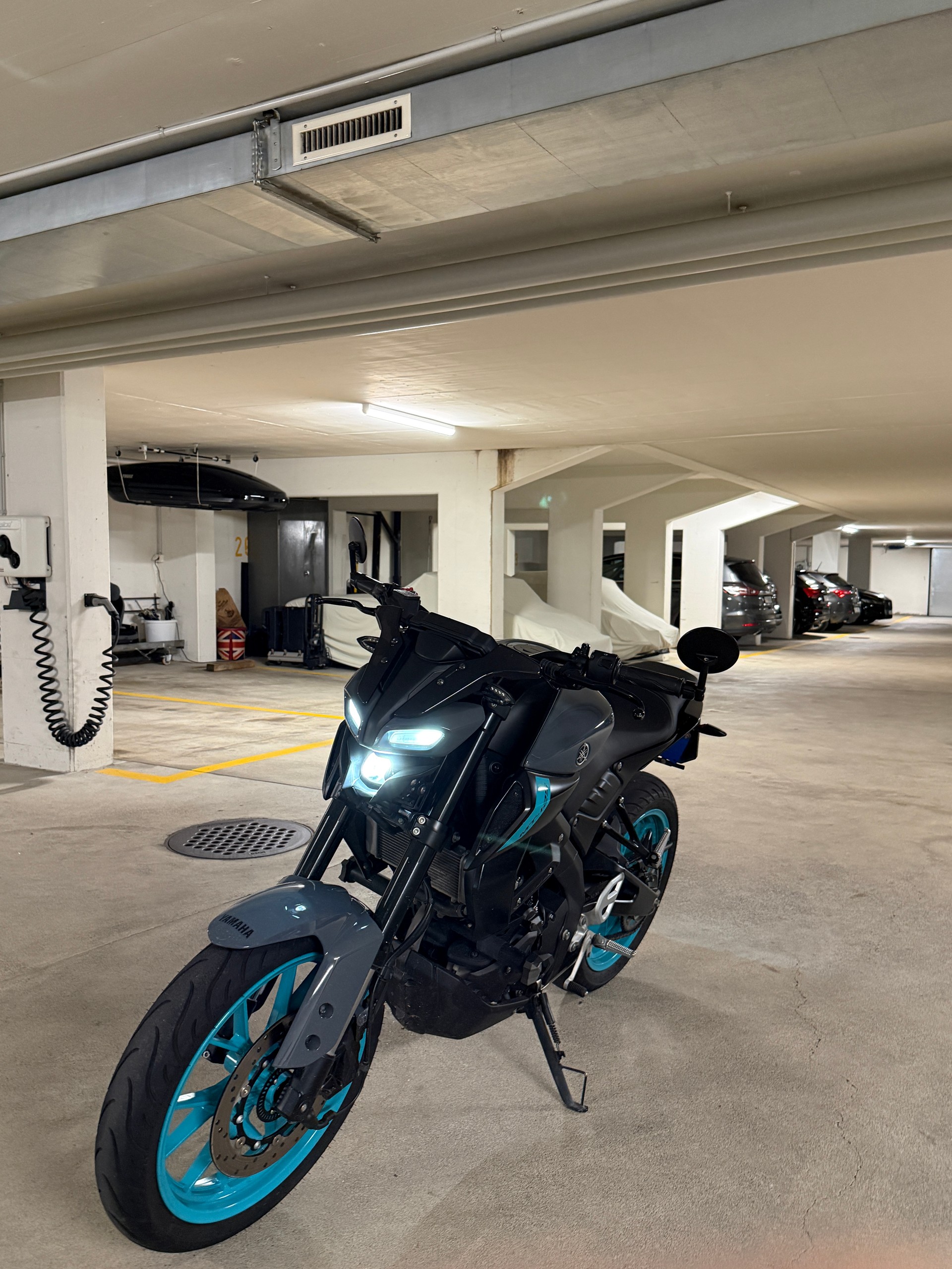 YAMAHA MT-125 ABS-image-4