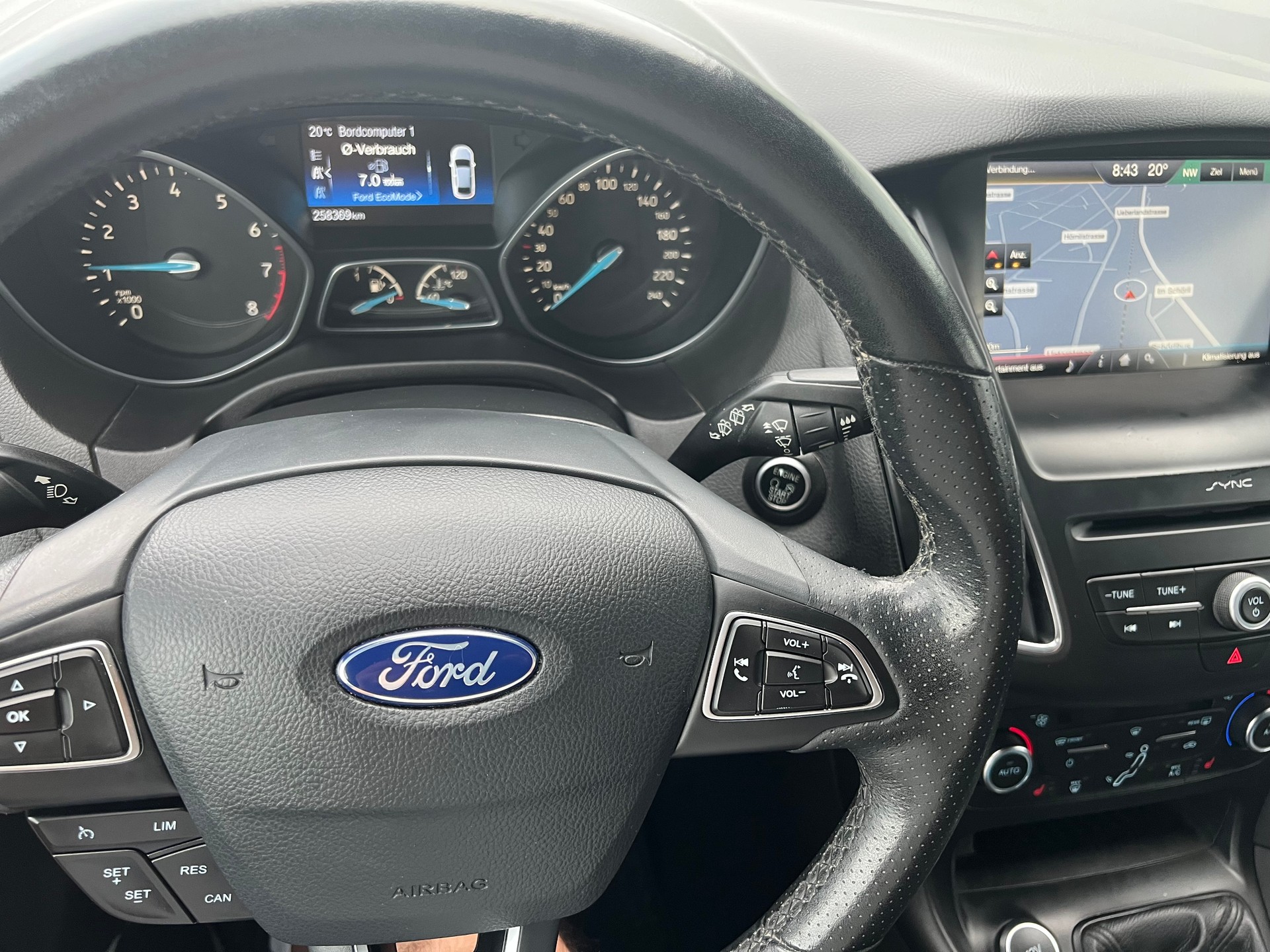FORD Focus 1.5 SCTi ST Line 182 PS. AB MFK-image-2