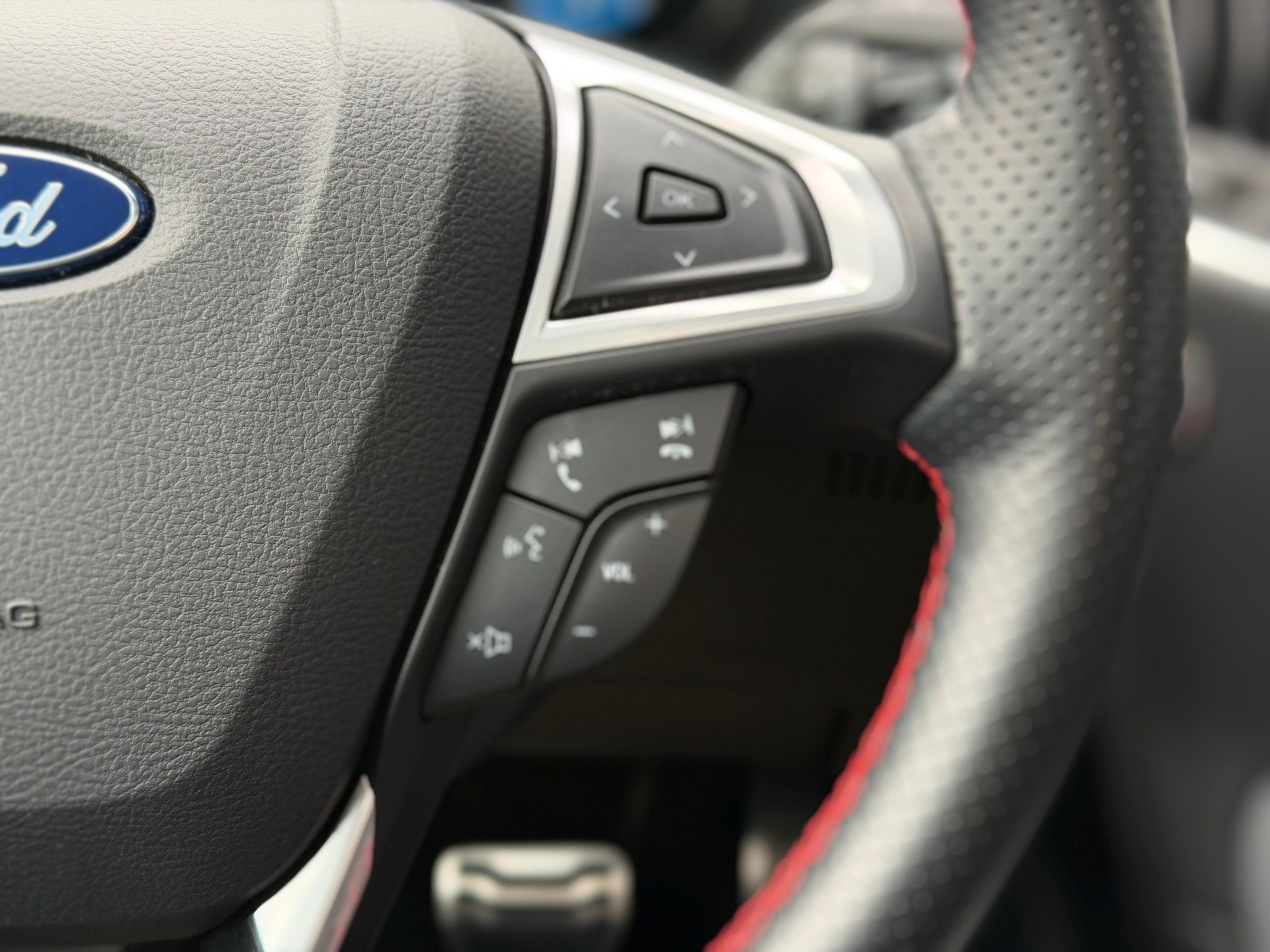 FORD S-Max 2.5 FHEV ST-Line 7Pl-image-20