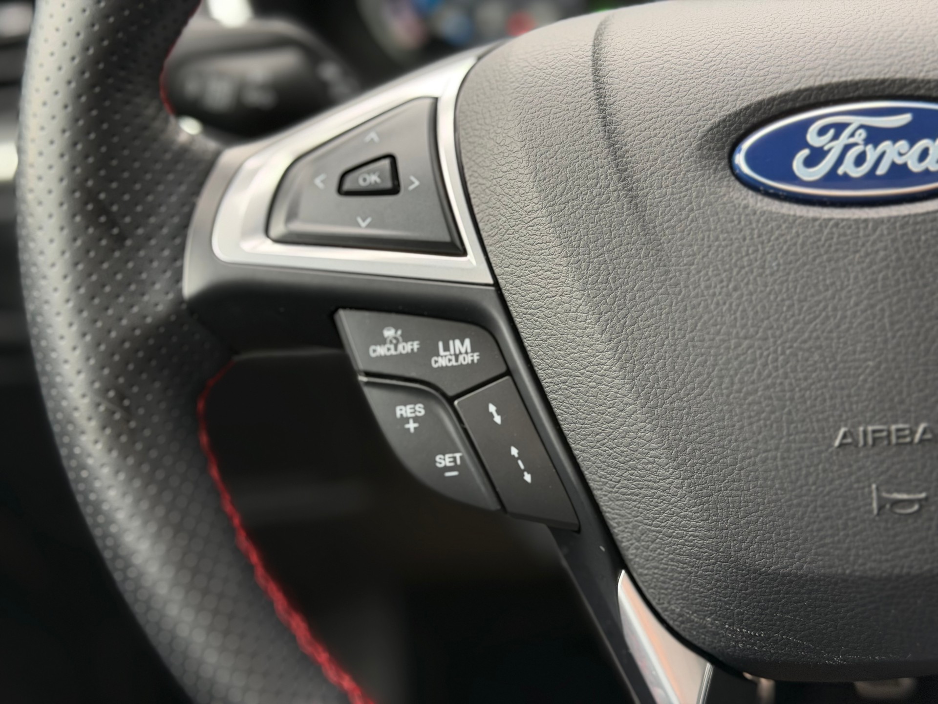 FORD S-Max 2.5 FHEV ST-Line 7Pl-image-19