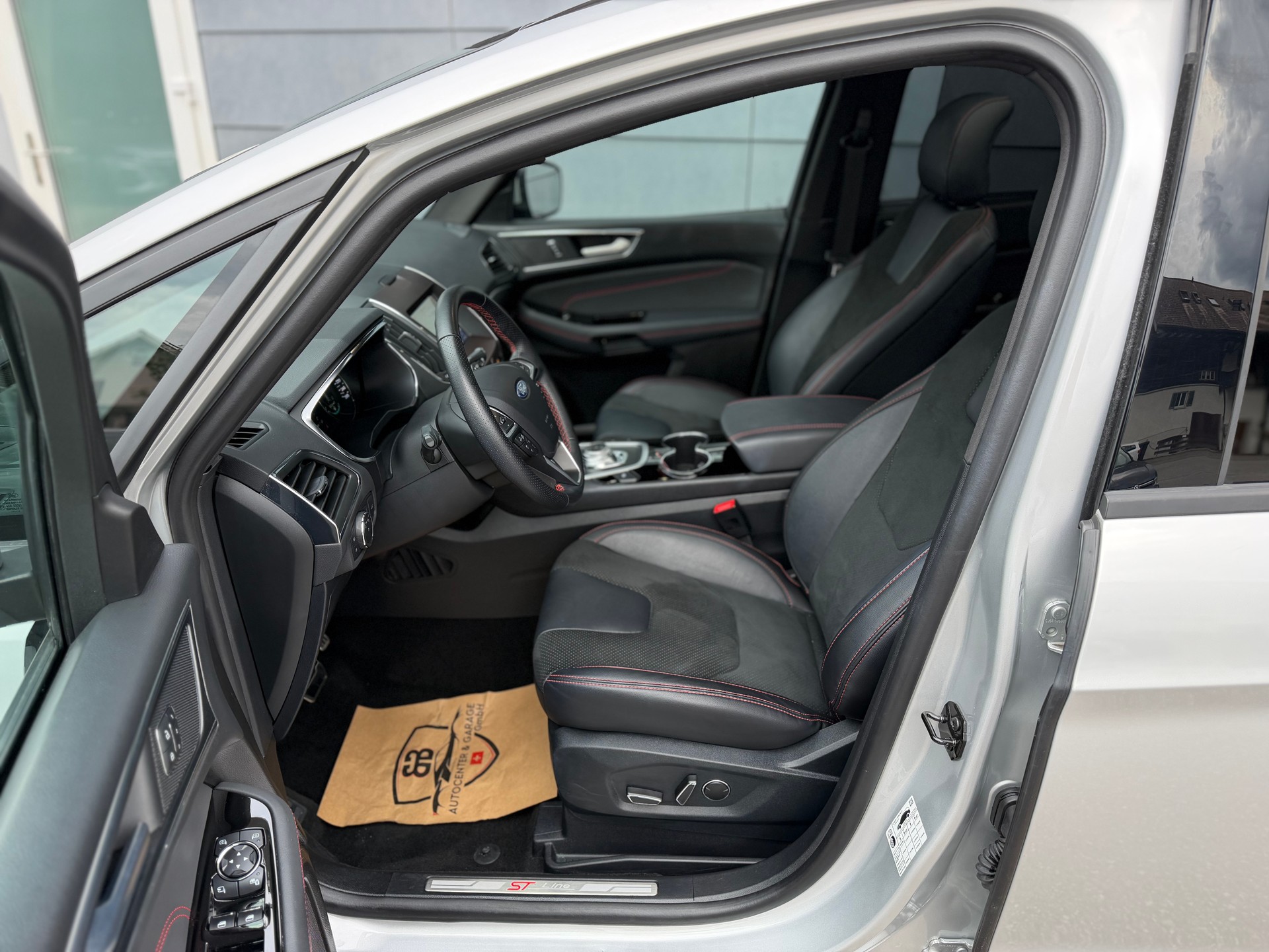 FORD S-Max 2.5 FHEV ST-Line 7Pl-image-9