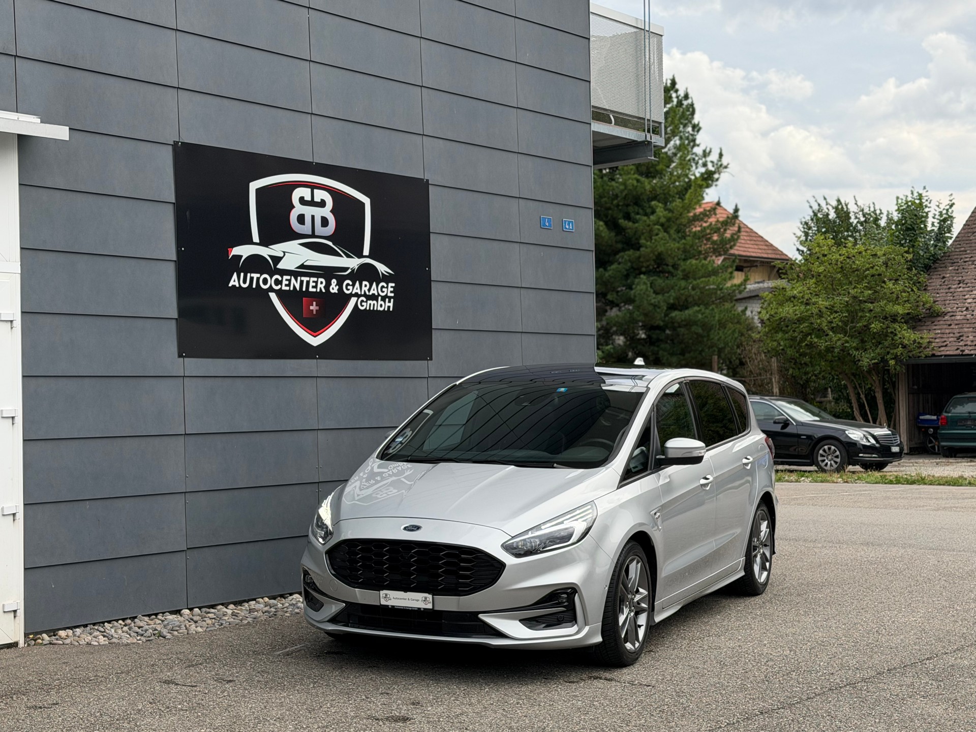 FORD S-Max 2.5 FHEV ST-Line 7Pl
