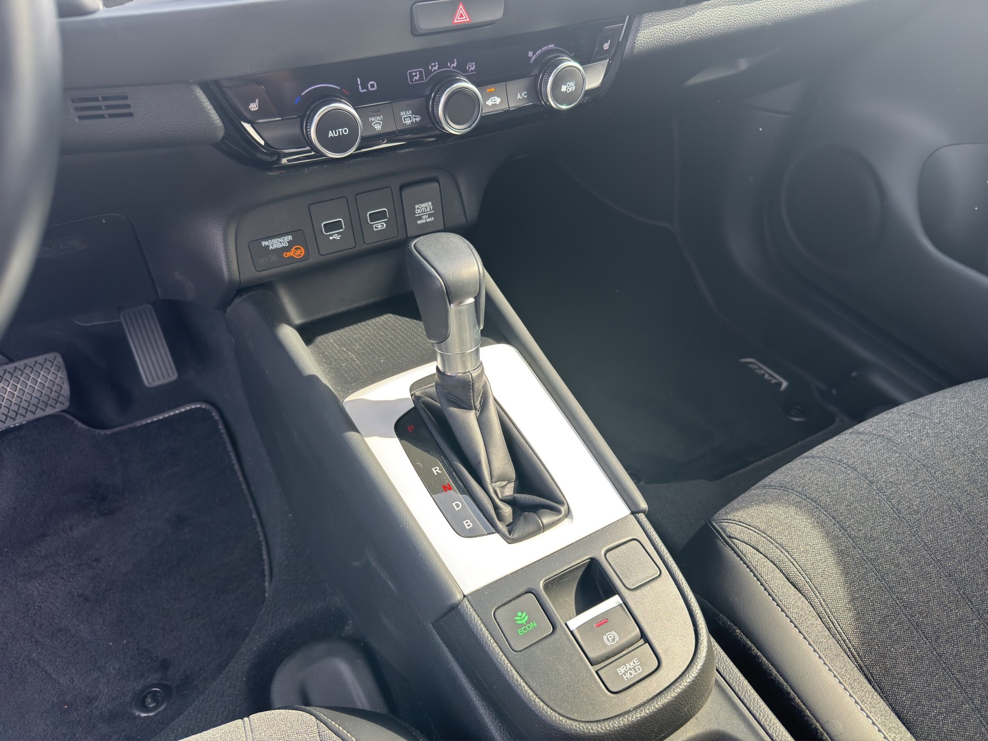 HONDA Jazz 1.5 i-MMD Advance-image-13