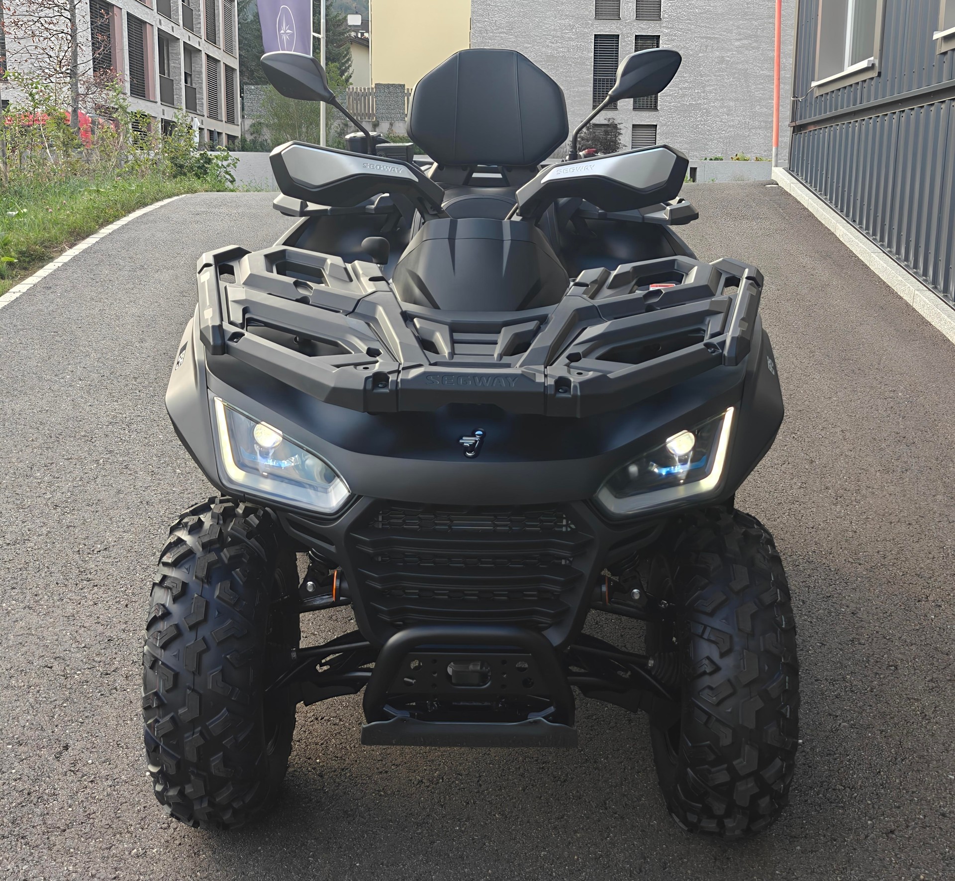 SEGWAY  ABS ab MFK mit L7e Kleinmotorfahrzeug 90km\h-showroom-element-1