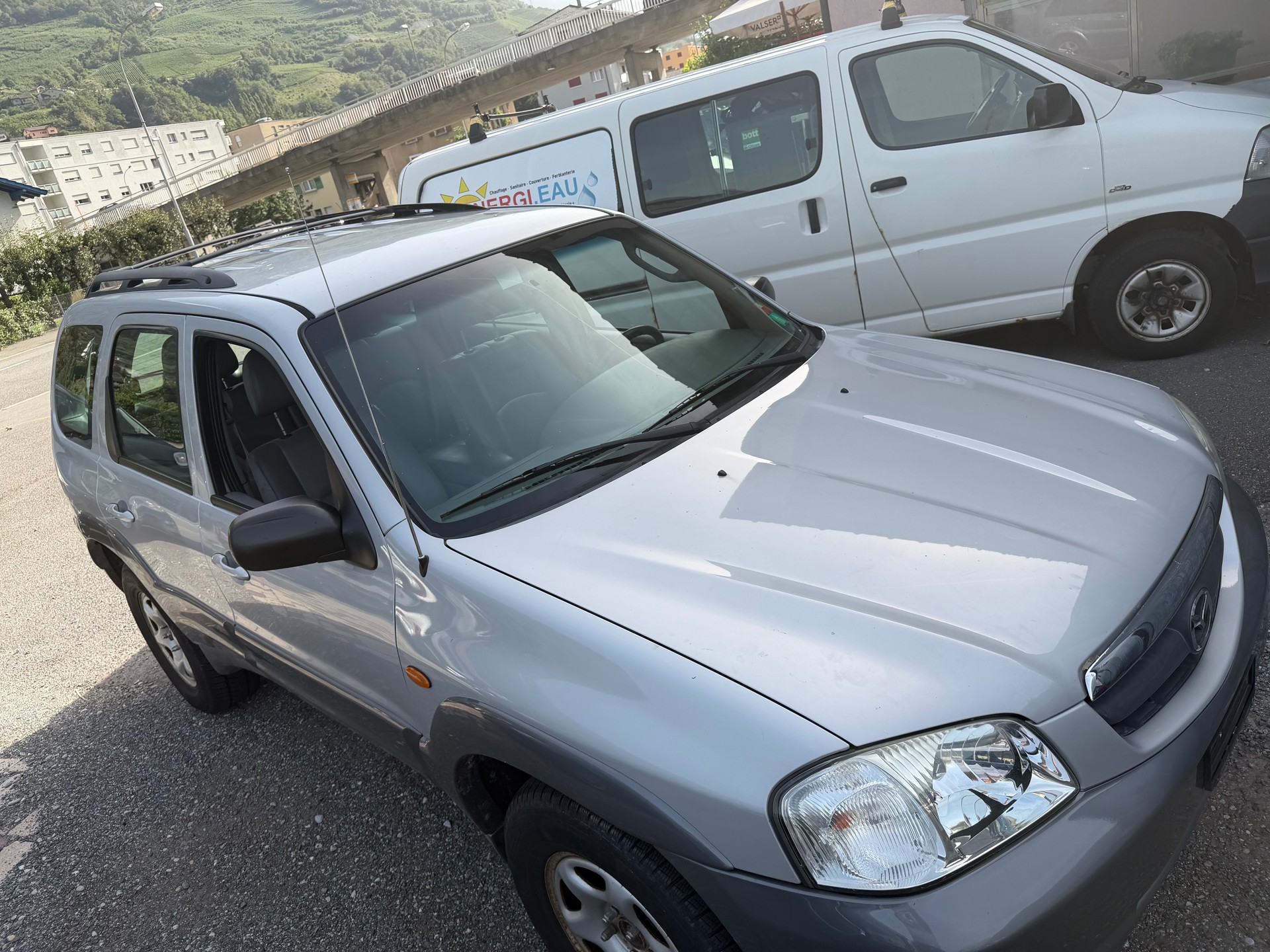 MAZDA Tribute 3.0 V6 Executive-image-3