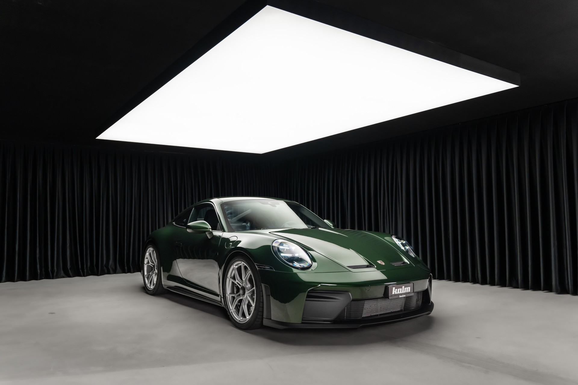 PORSCHE 911 Carrera GT3 PDK Touring-showroom-element-3