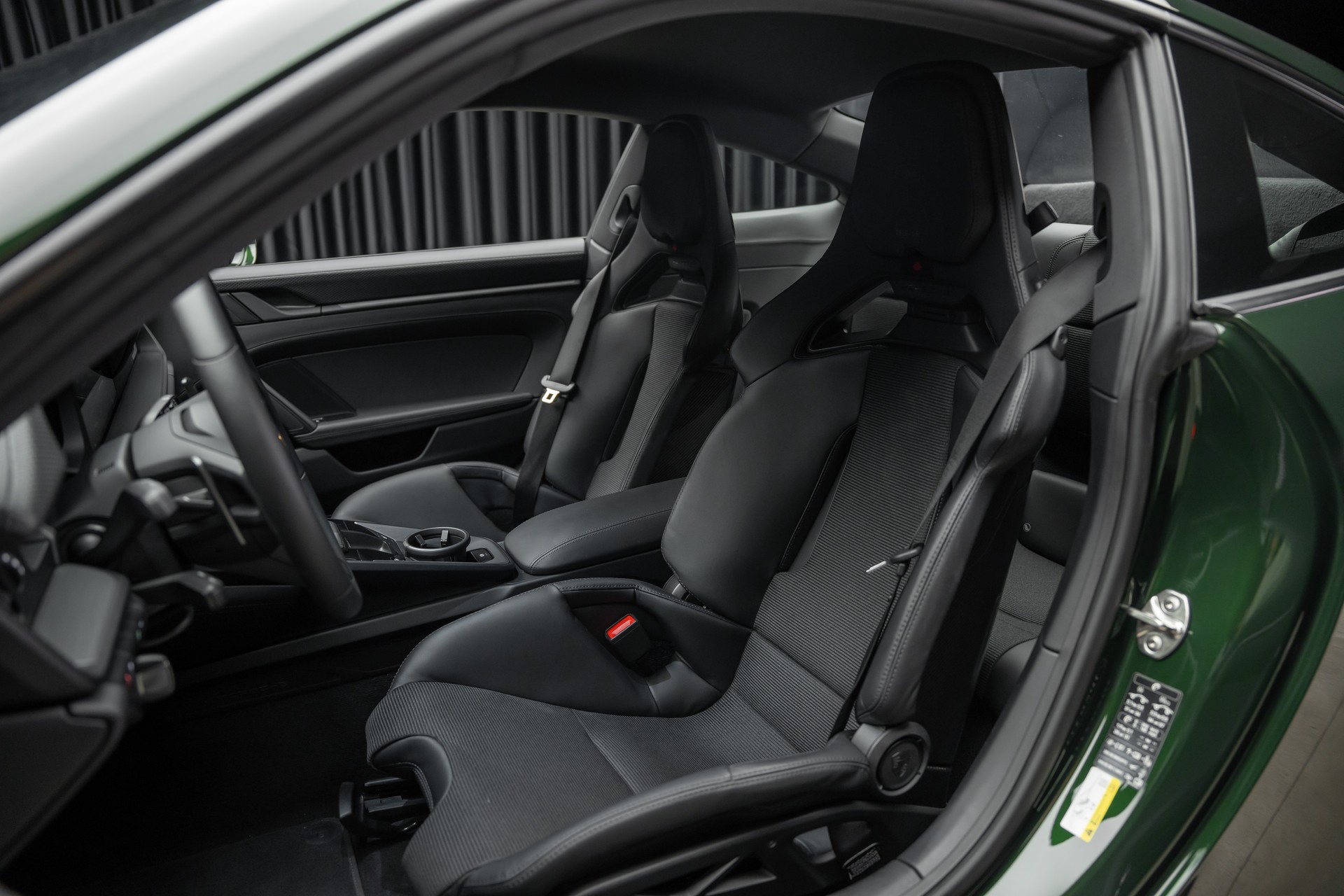 PORSCHE 911 Carrera GT3 PDK Touring-image-17
