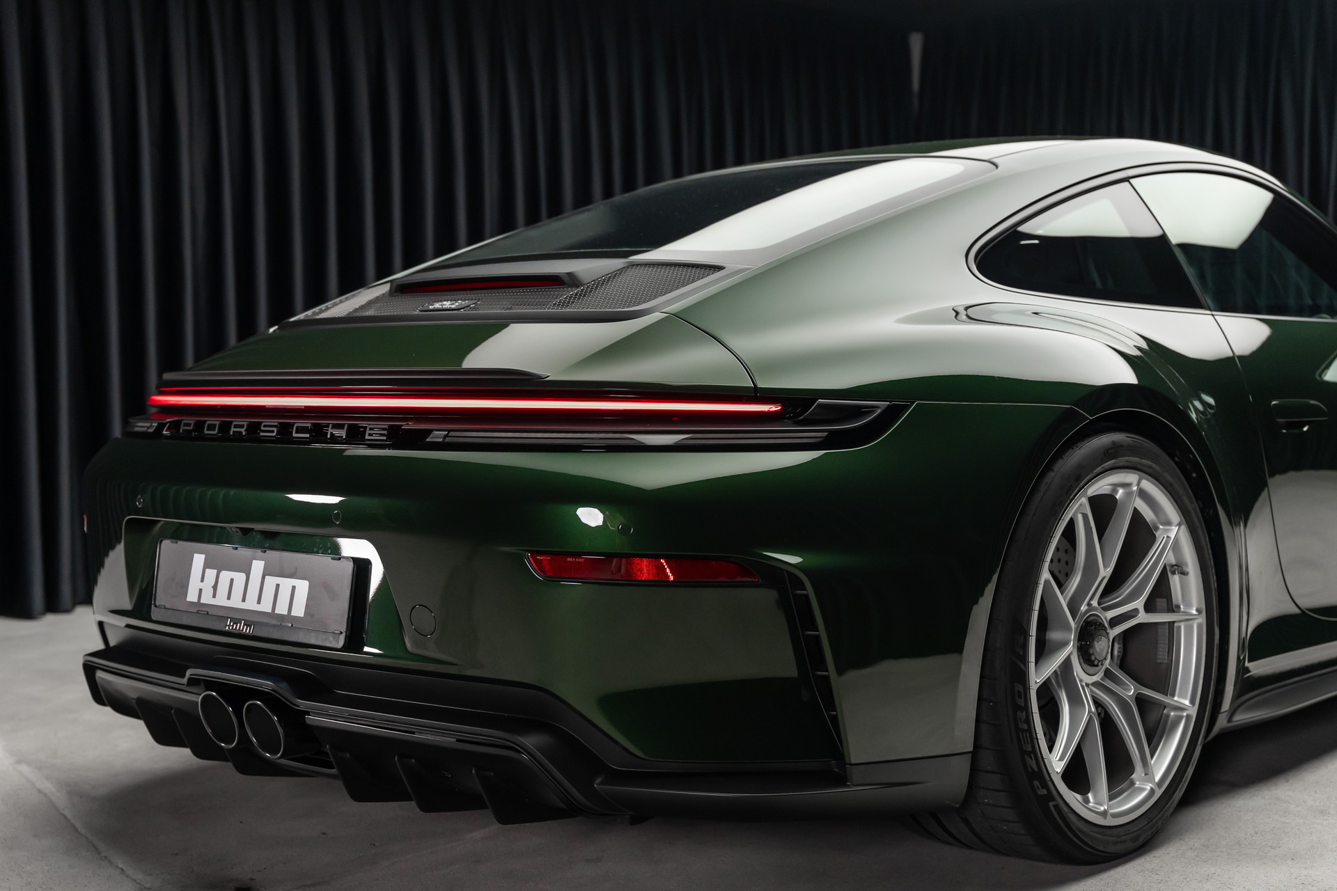 PORSCHE 911 Carrera GT3 PDK Touring-image-11