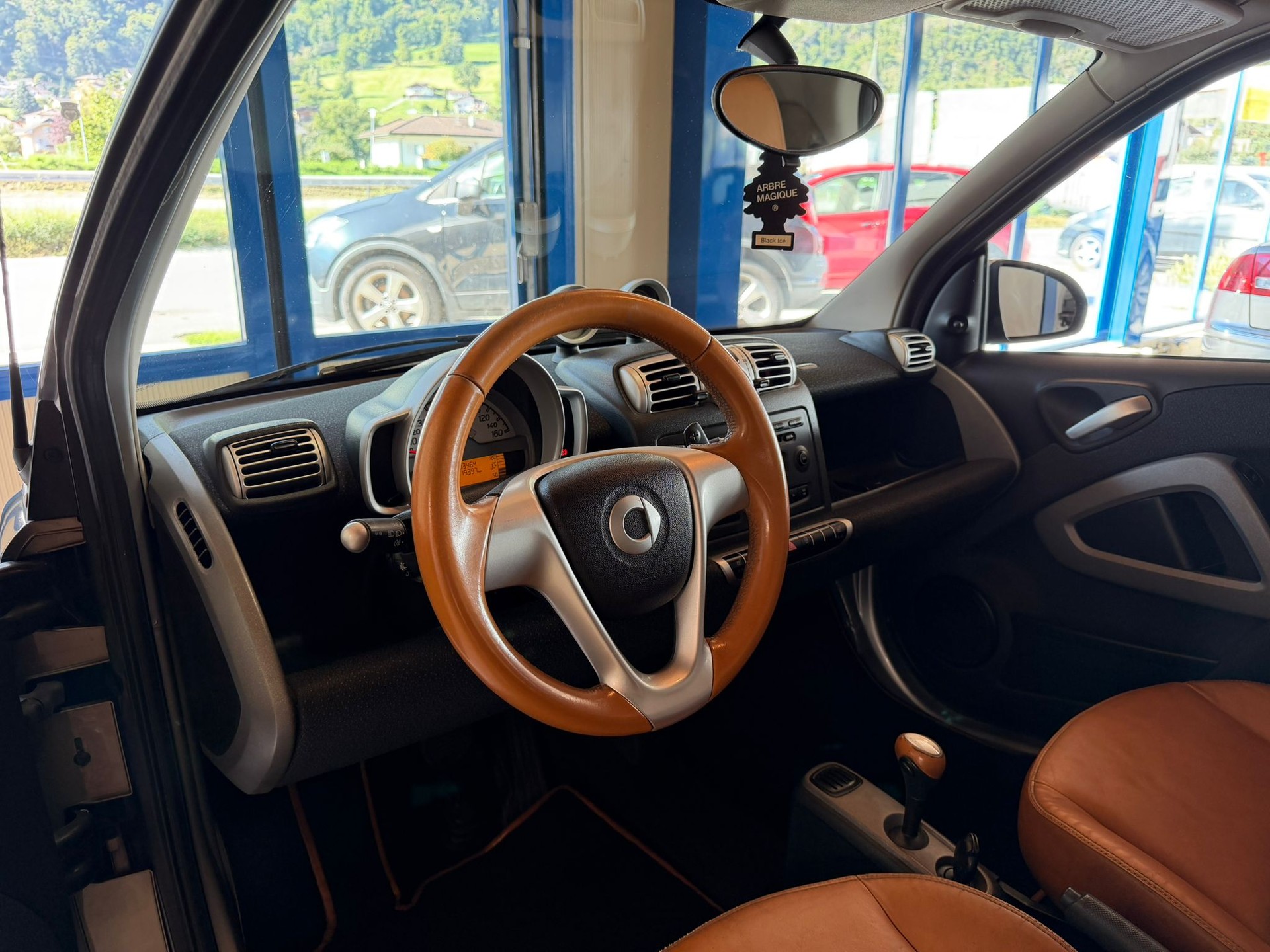 SMART fortwo limited one softouch-image-12